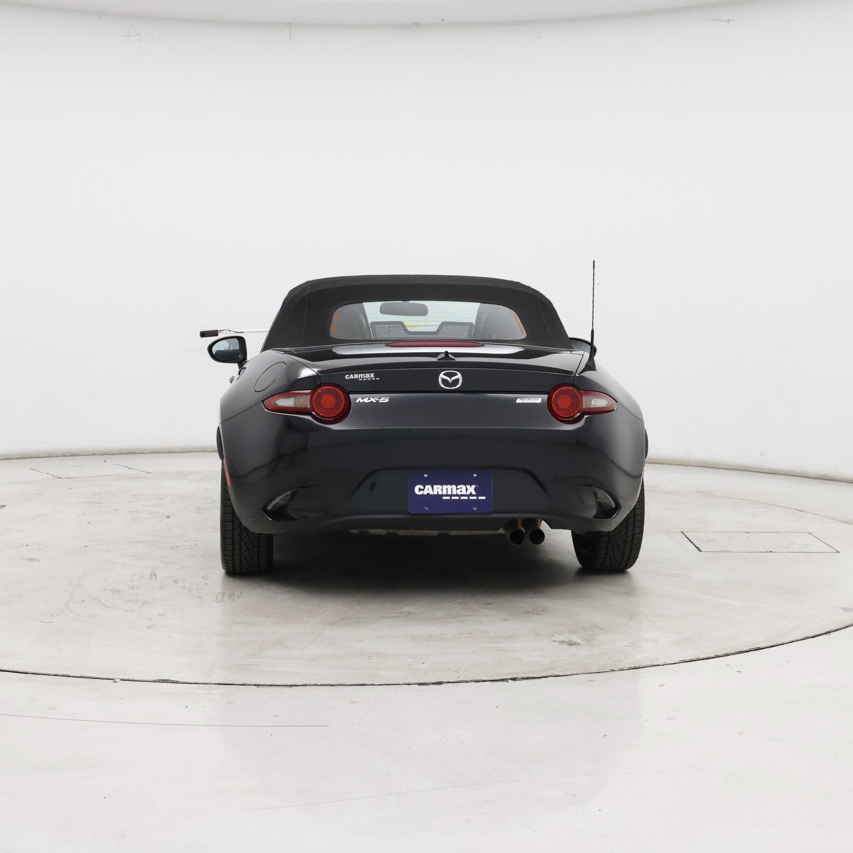 Thumbnail: 2016 Mazda MX-5 Miata - 6