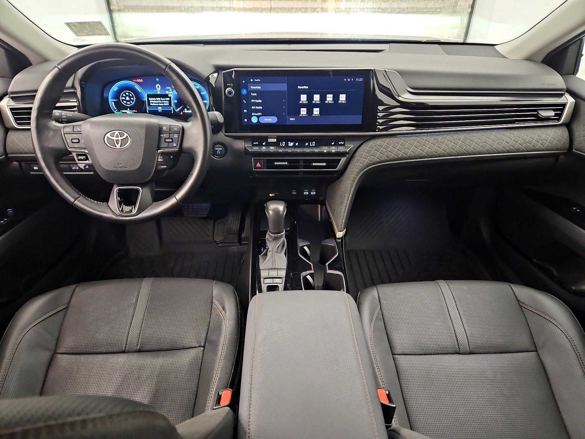 Thumbnail: 2025 Toyota Camry - 9