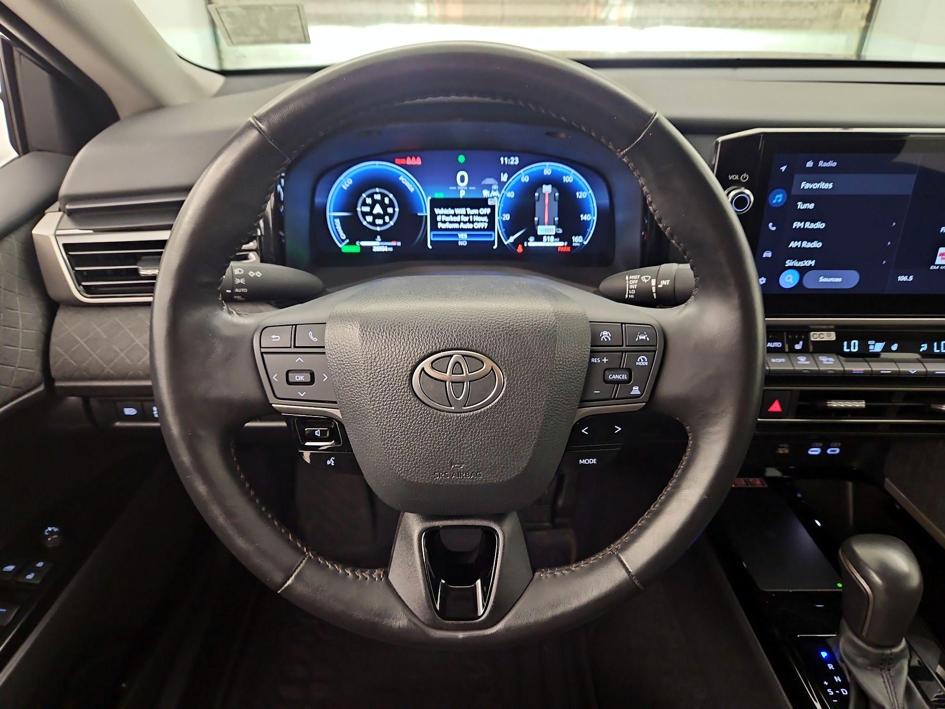 Thumbnail: 2025 Toyota Camry - 10