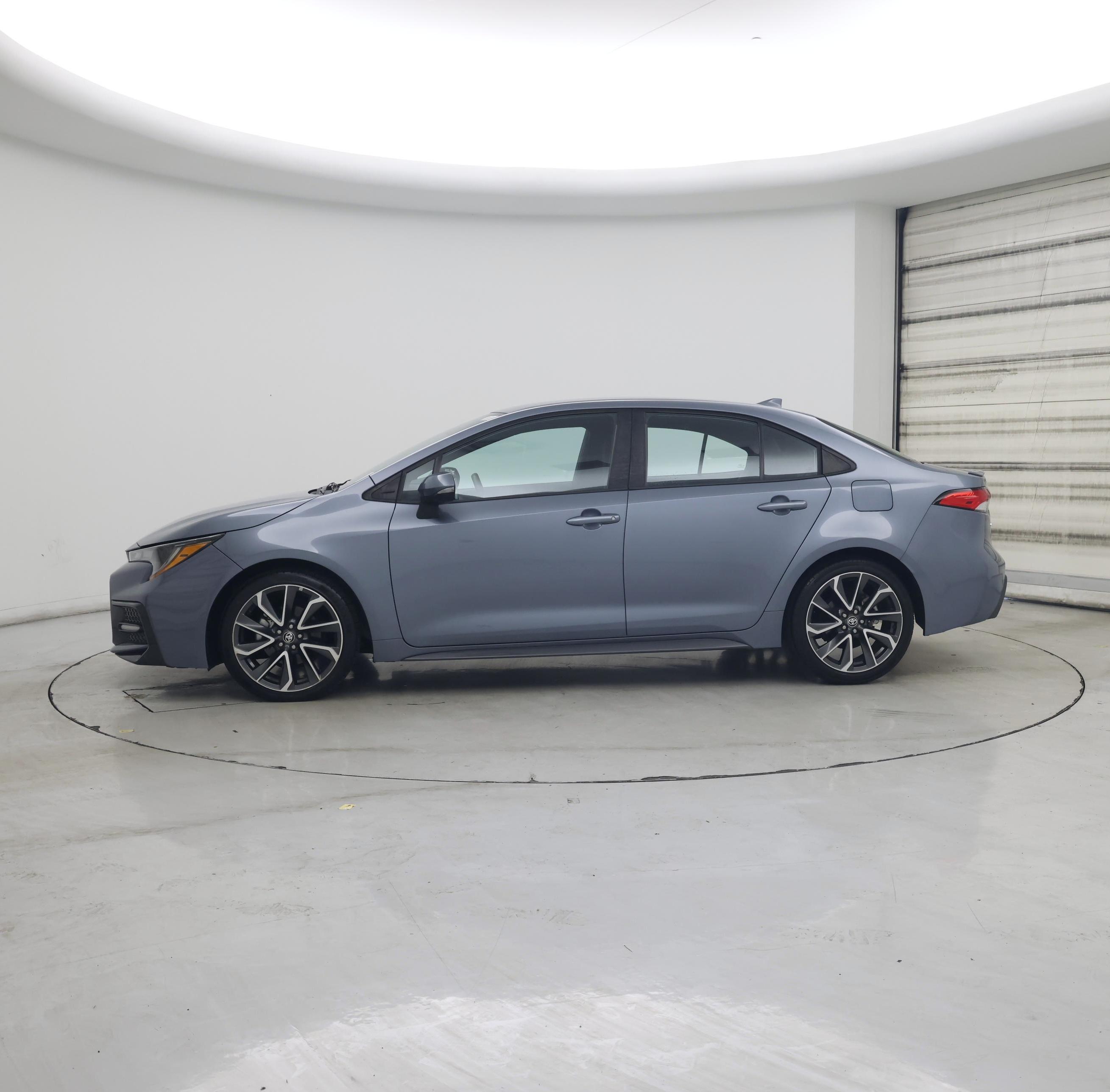 Thumbnail: 2021 Toyota Corolla - 3