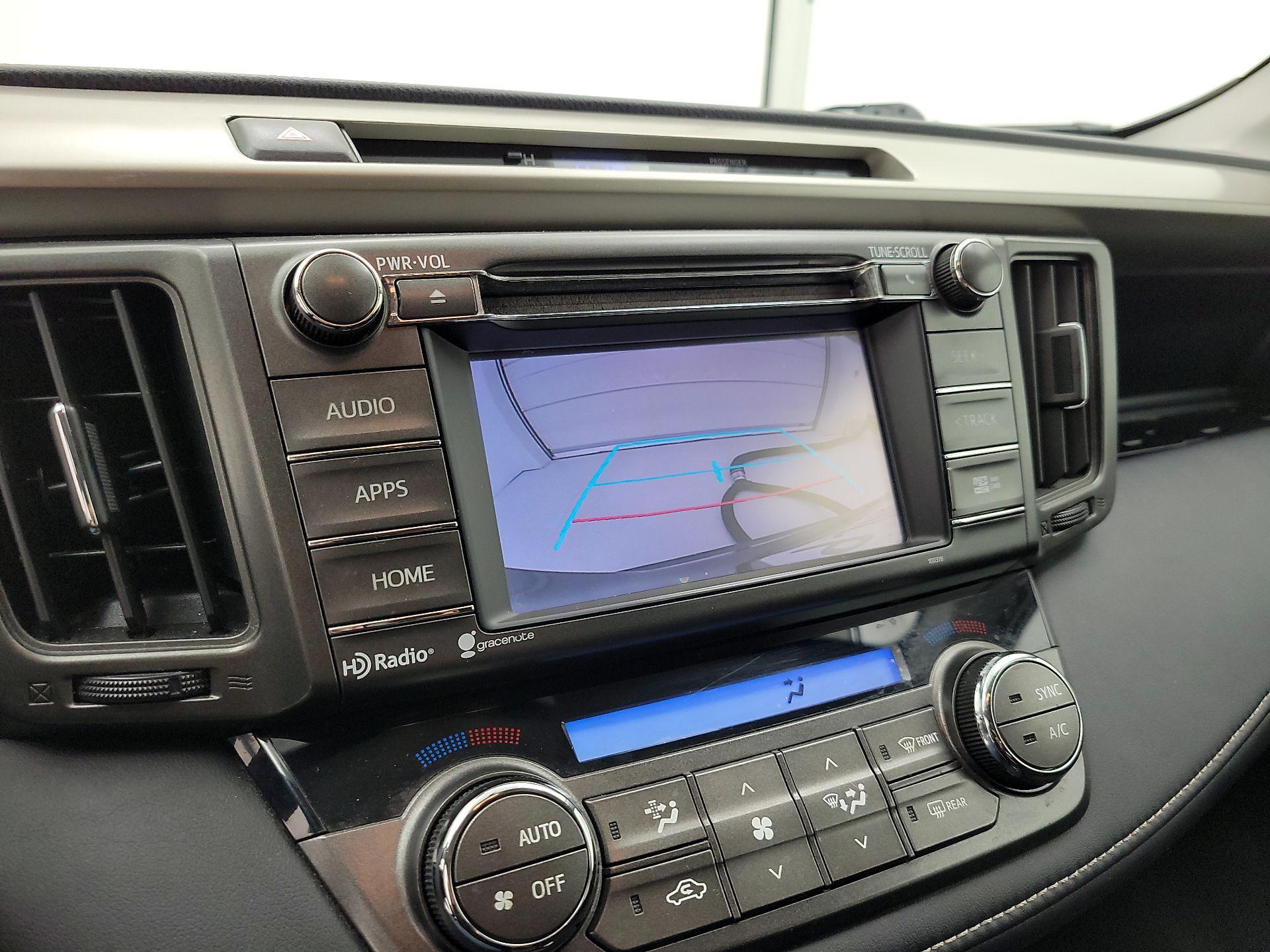 Thumbnail: 2015 Toyota RAV4 - 14