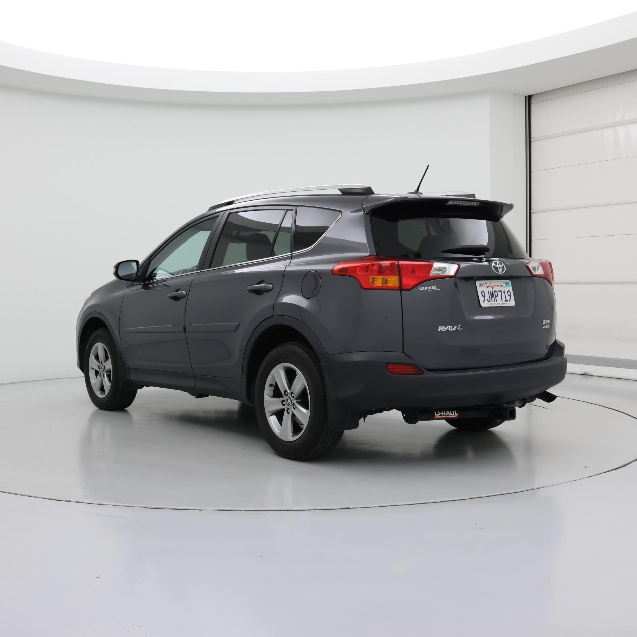 Thumbnail: 2015 Toyota RAV4 - 2