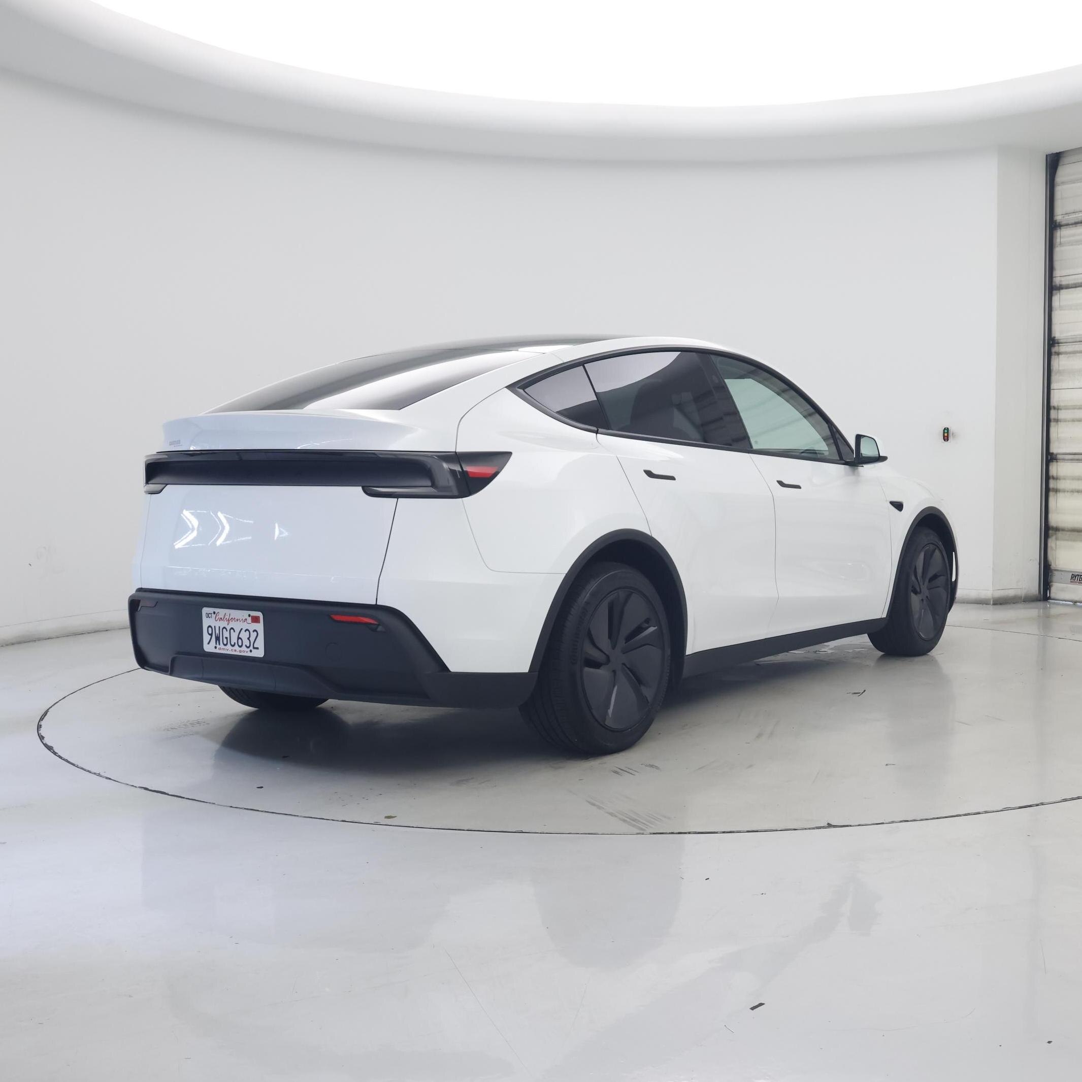 Thumbnail: 2026 Tesla Model Y - 8