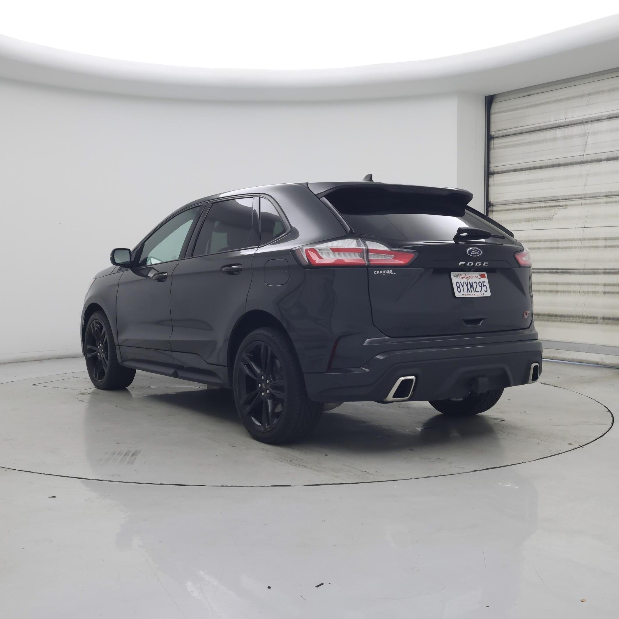 Thumbnail: 2021 Ford Edge - 2