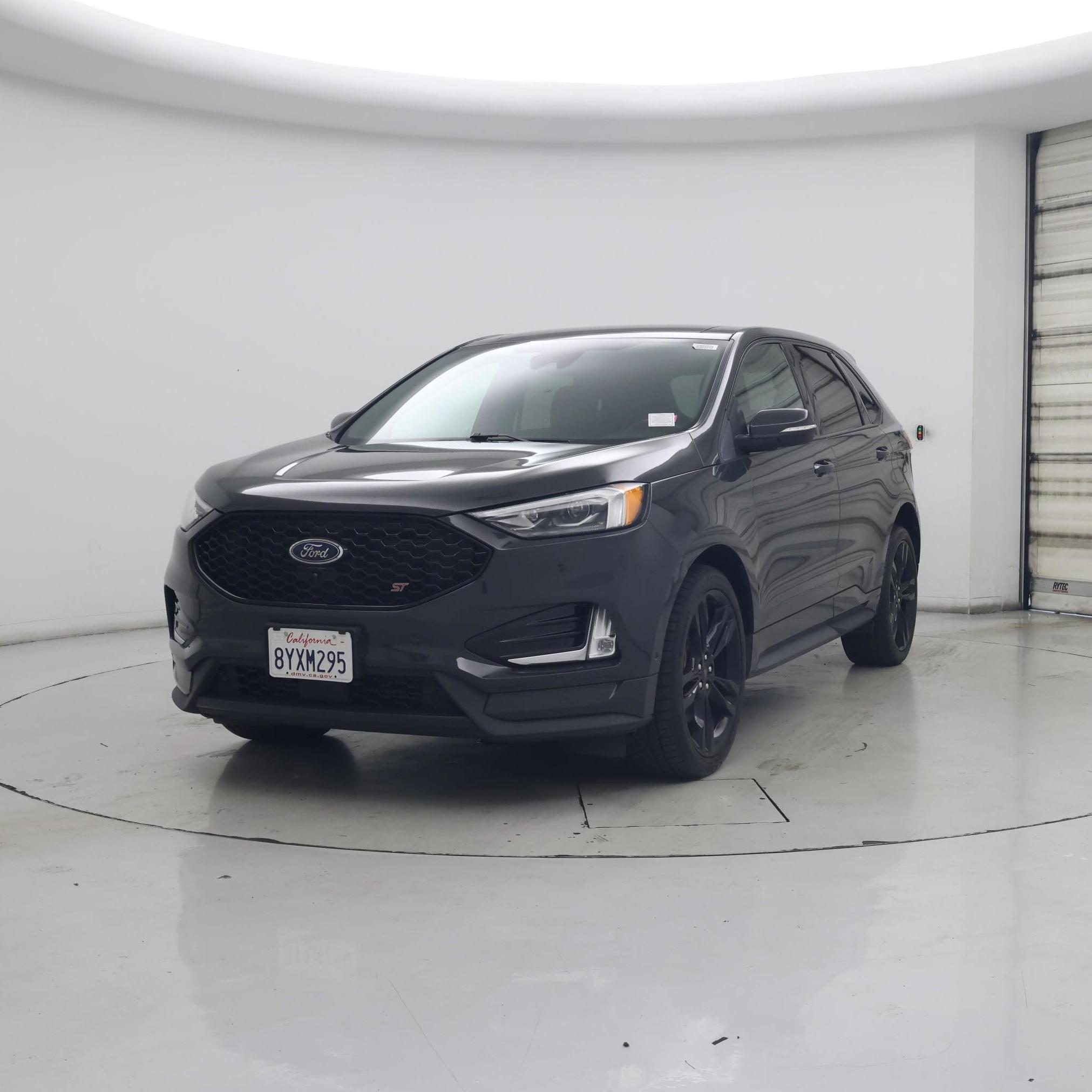 Thumbnail: 2021 Ford Edge - 4