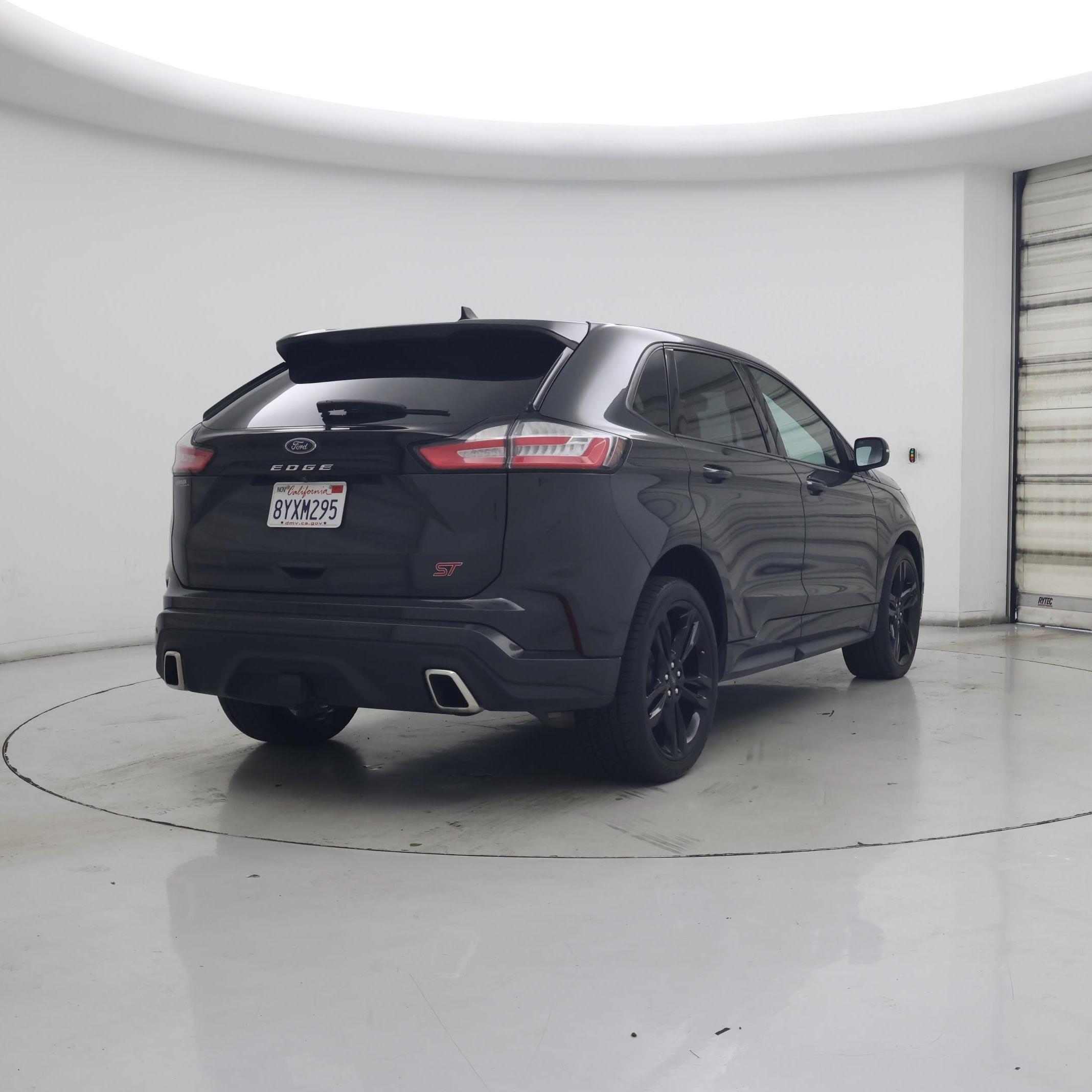 Thumbnail: 2021 Ford Edge - 8