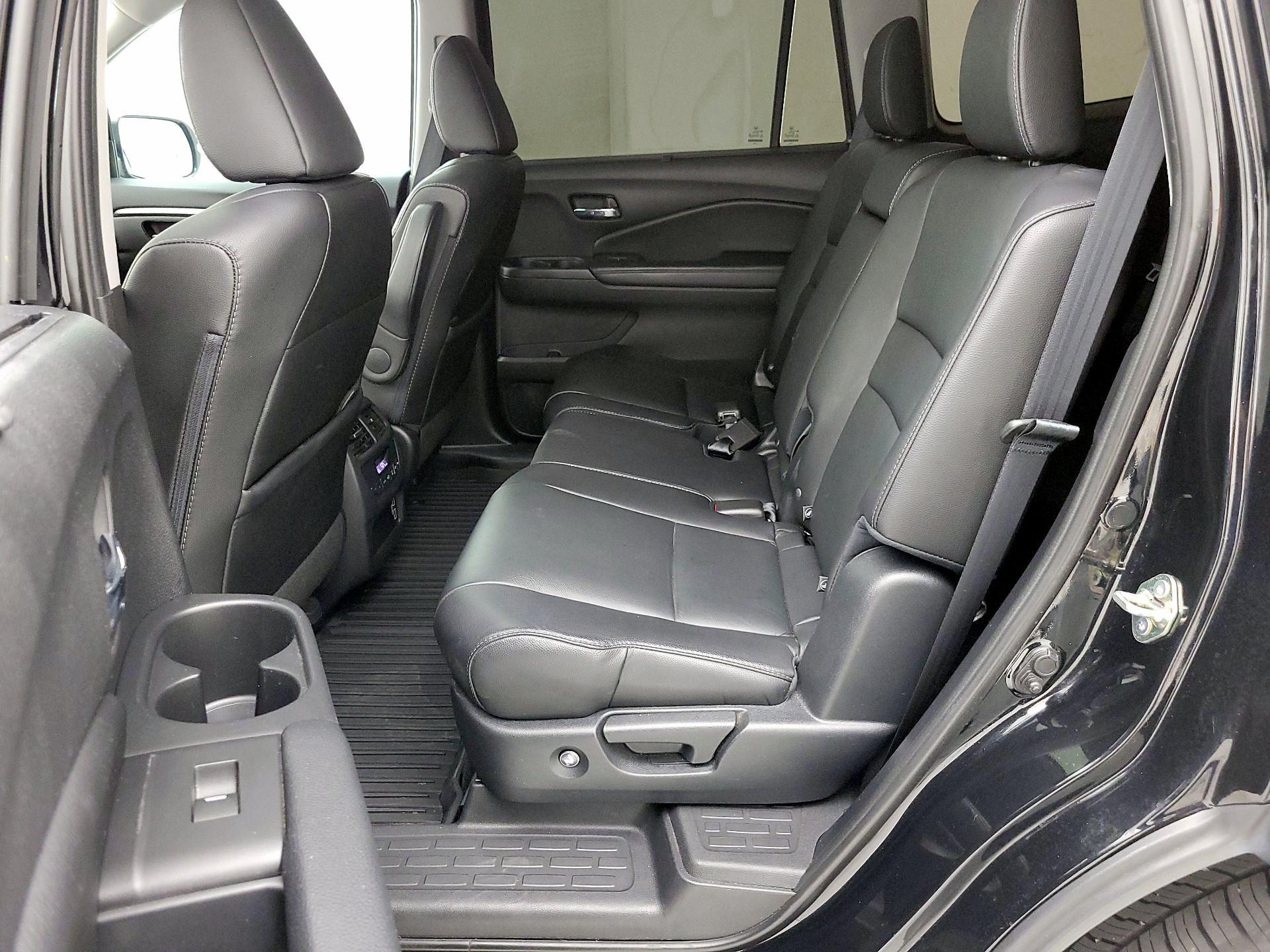 Thumbnail: 2020 Honda Pilot - 20