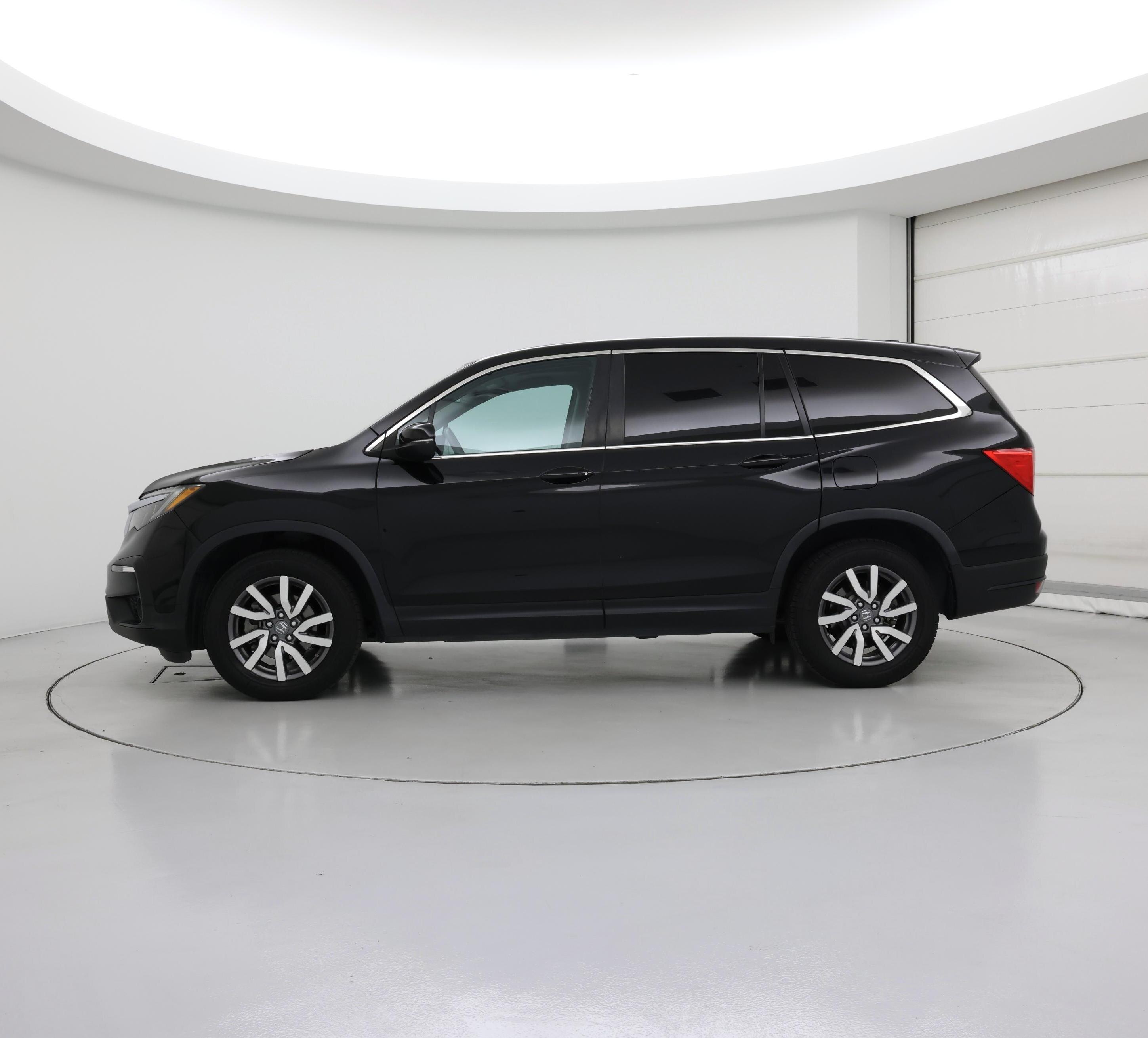 Thumbnail: 2020 Honda Pilot - 3