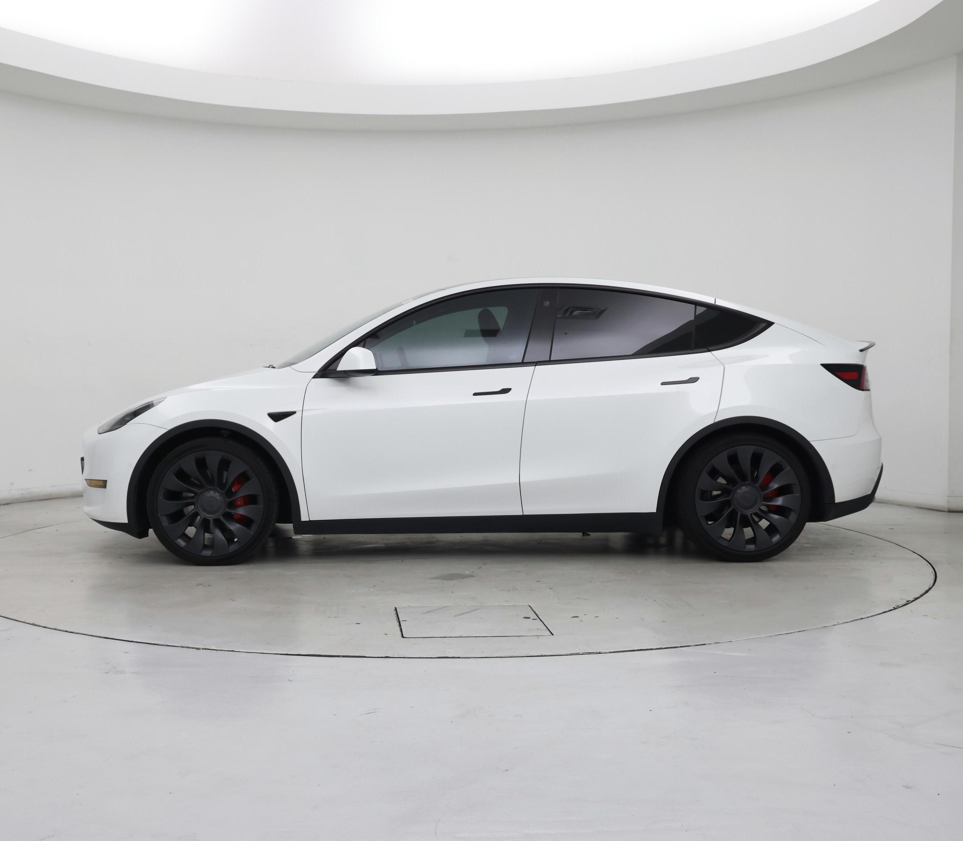 Thumbnail: 2022 Tesla Model Y - 3