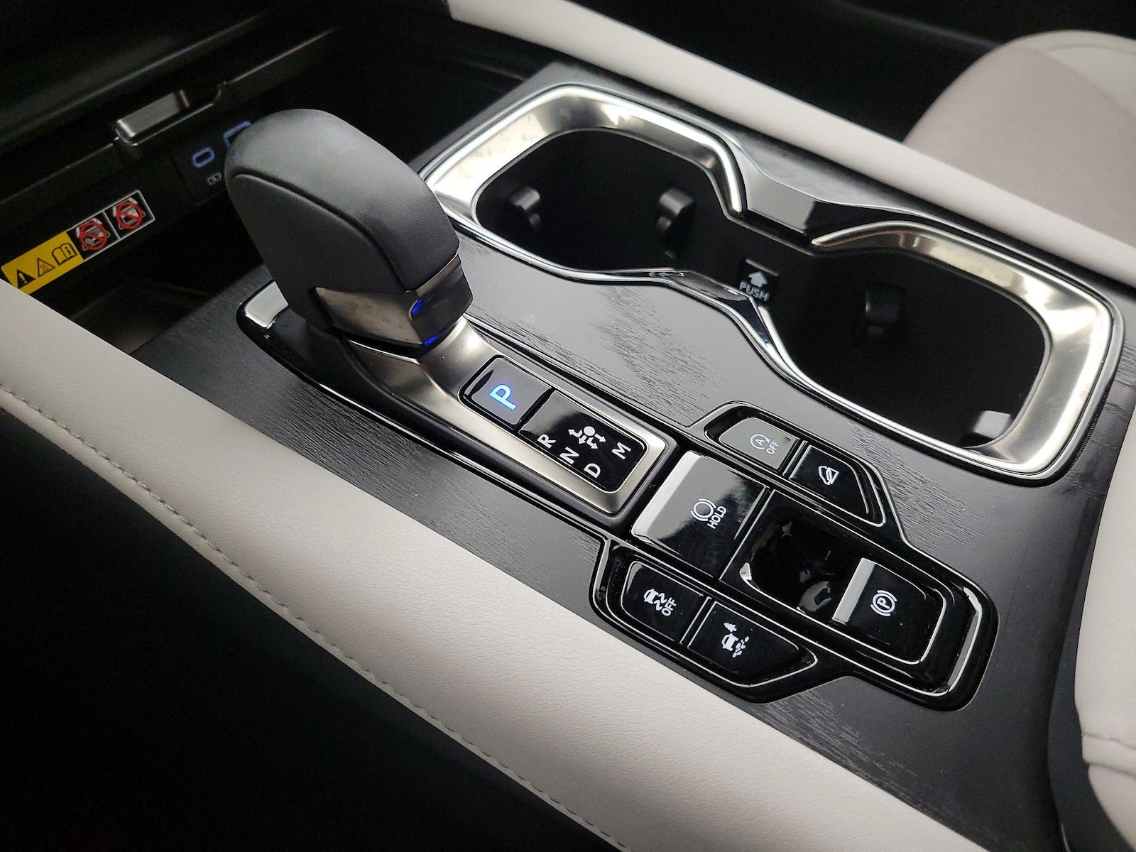 2023 Lexus RX 350 - Photo 18