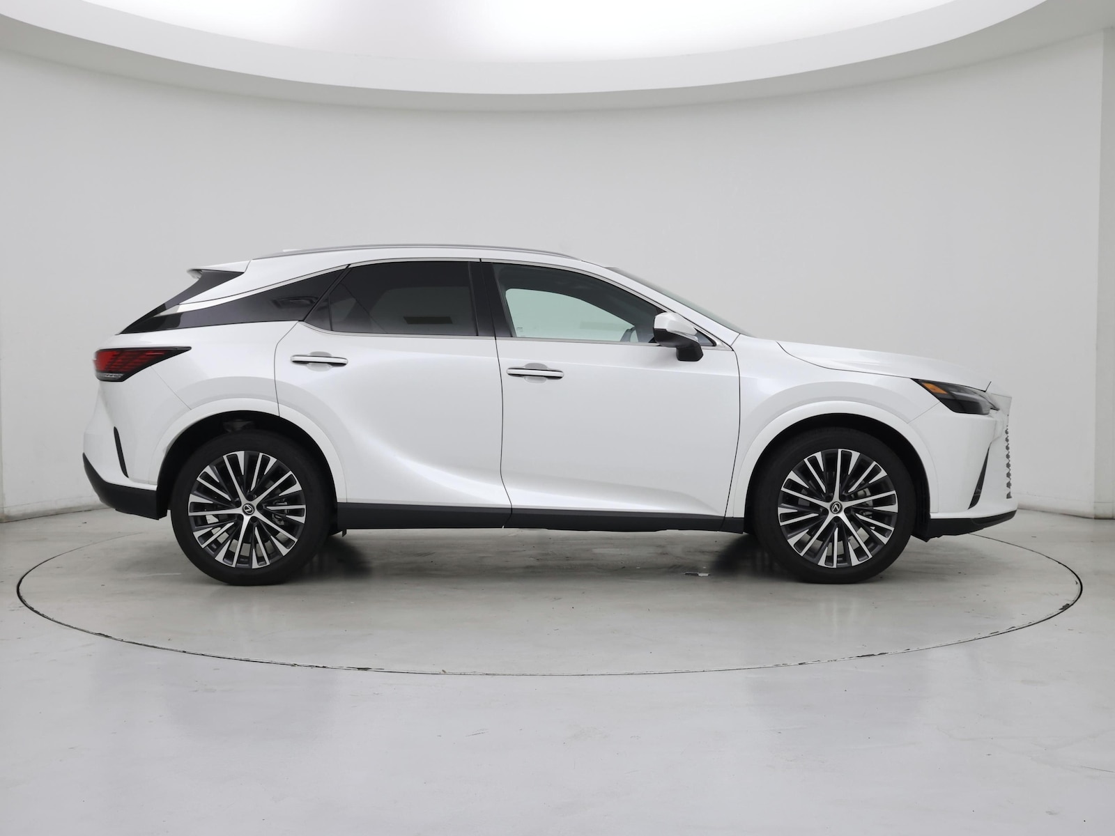 2023 Lexus RX 350 - Photo 8