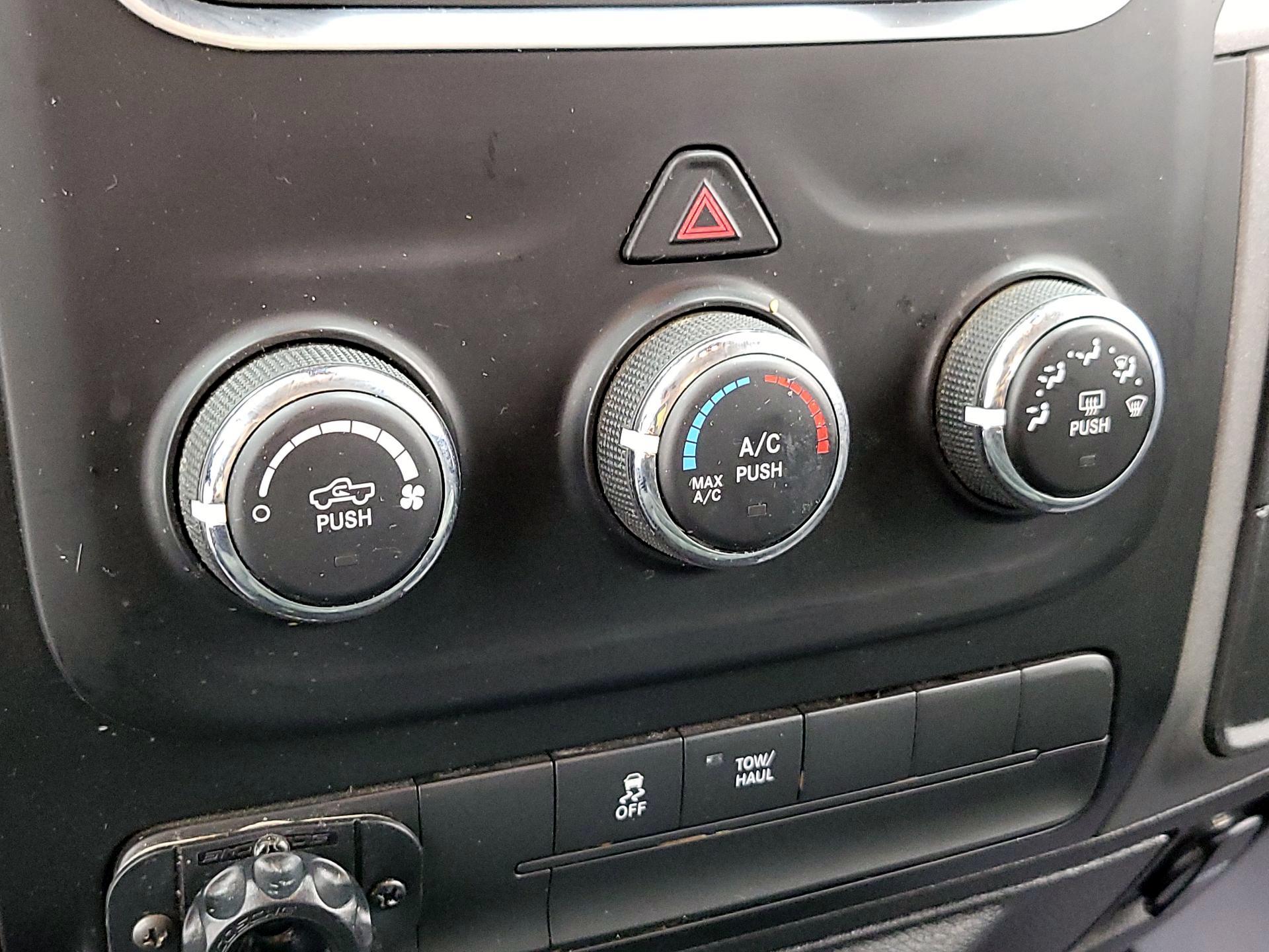 Thumbnail: 2015 RAM 1500 - 16