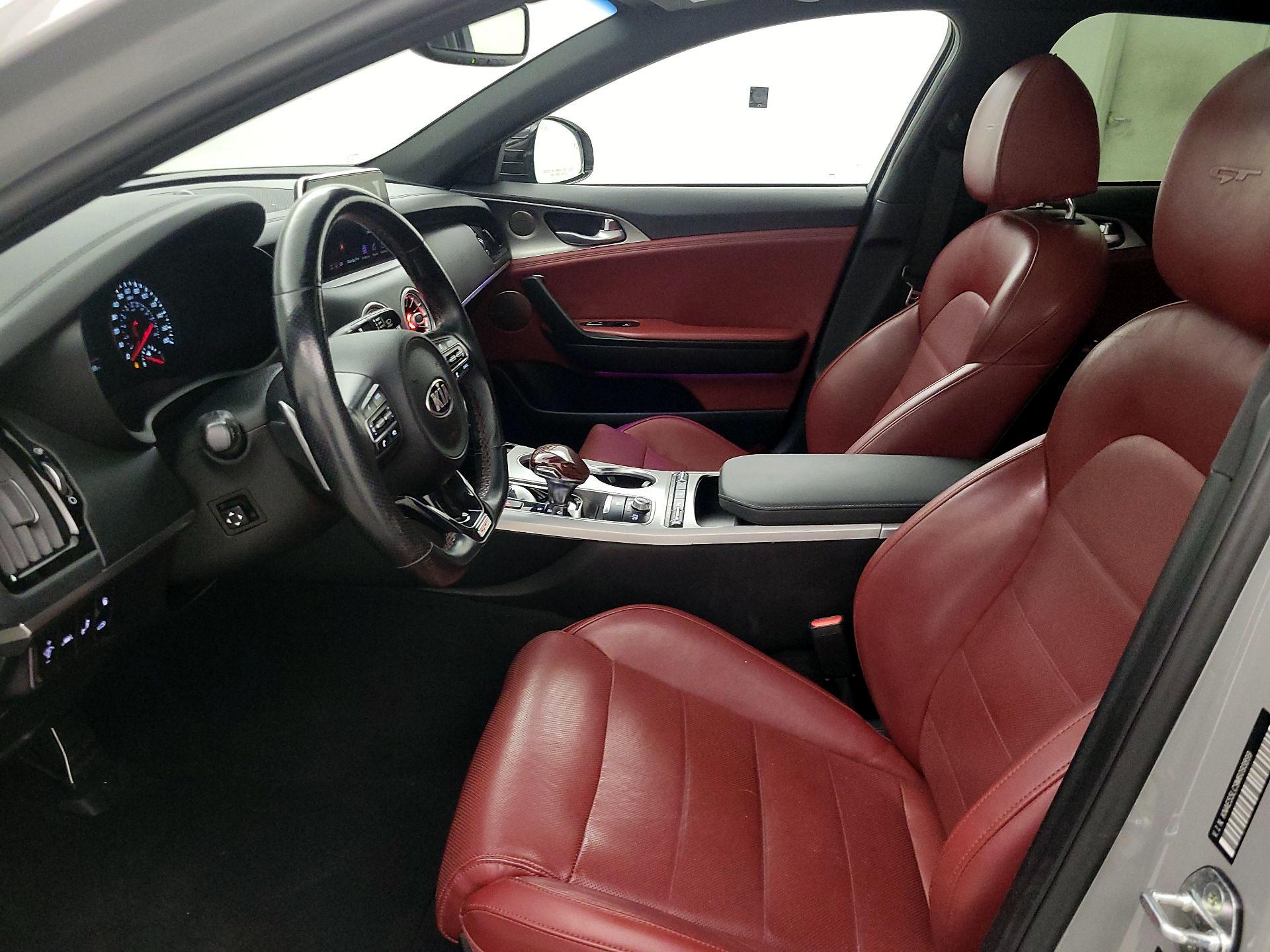Thumbnail: 2021 Kia Stinger - 11