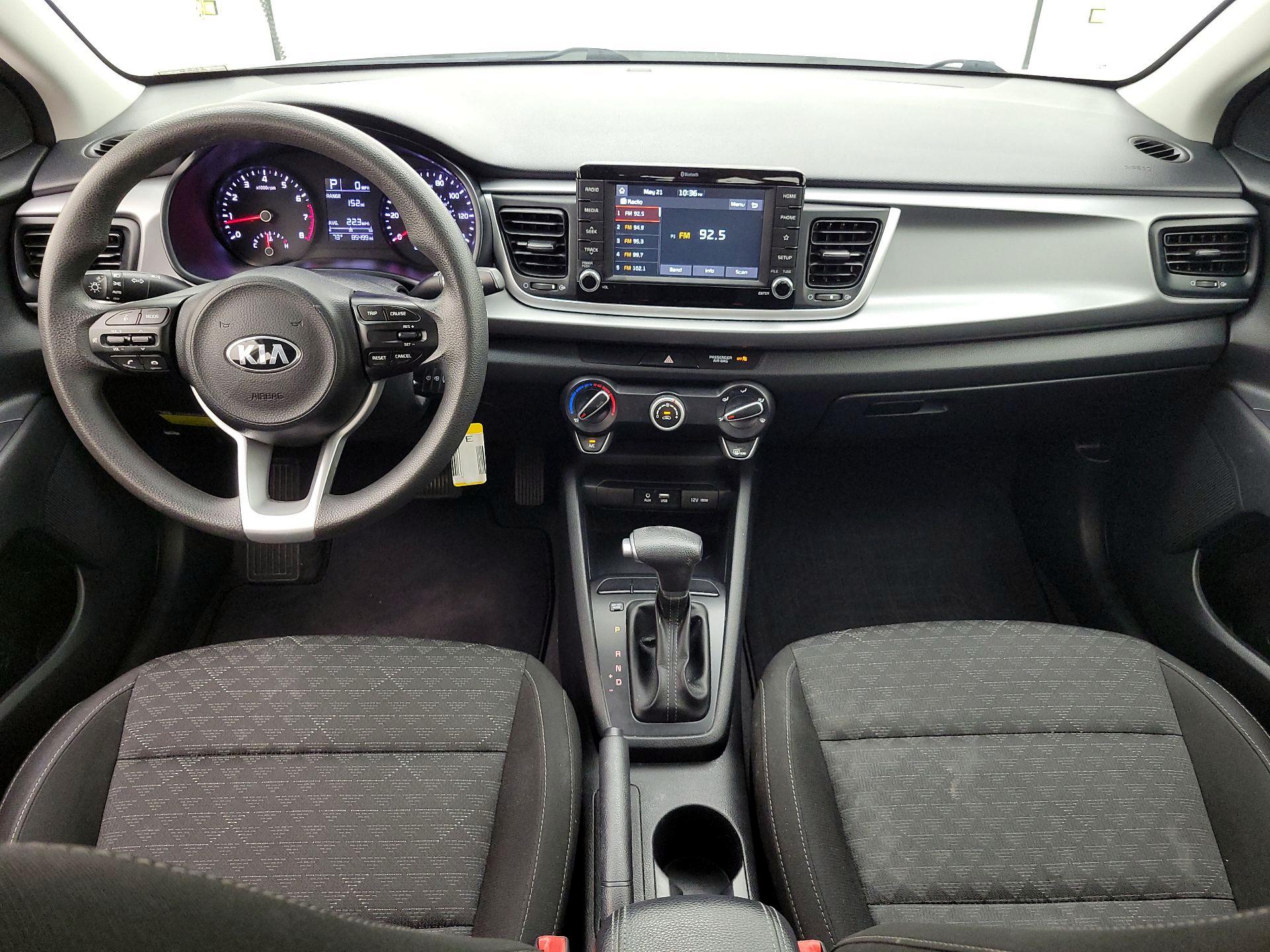 Thumbnail: 2020 Kia Rio - 9