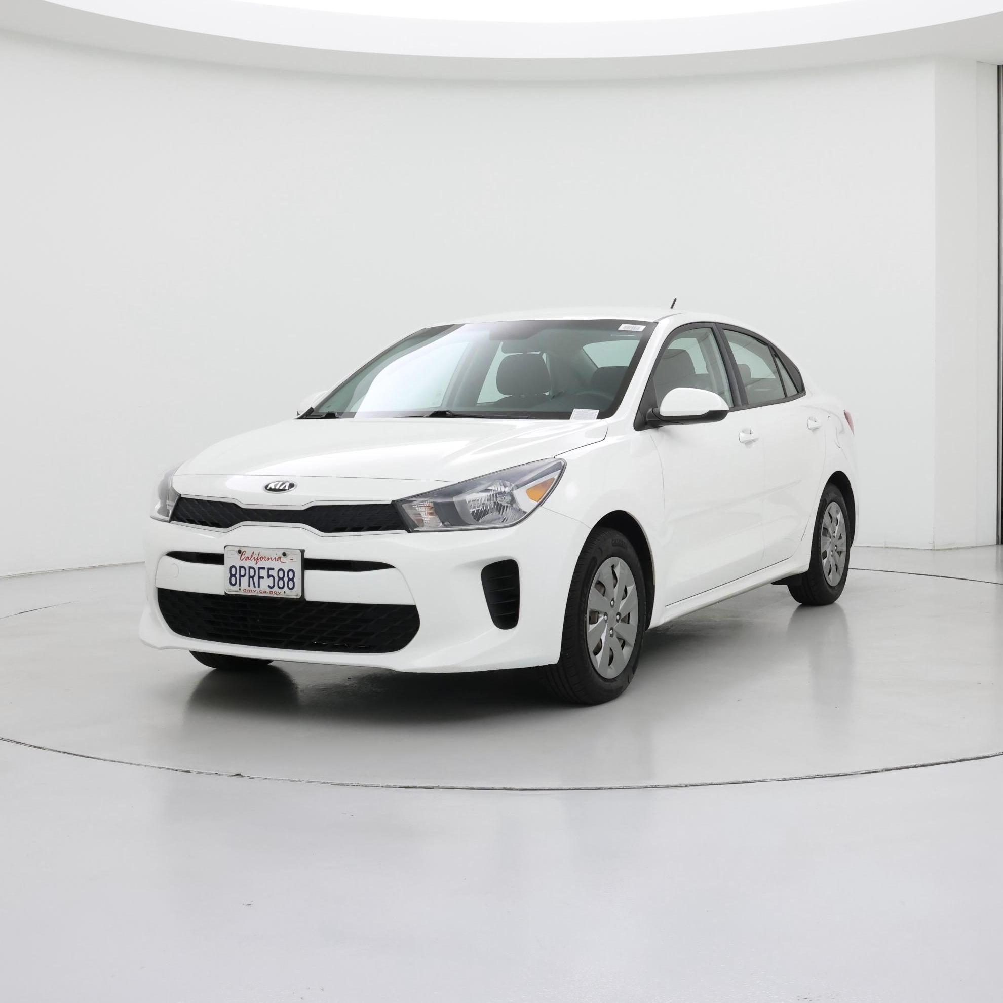 Thumbnail: 2020 Kia Rio - 4