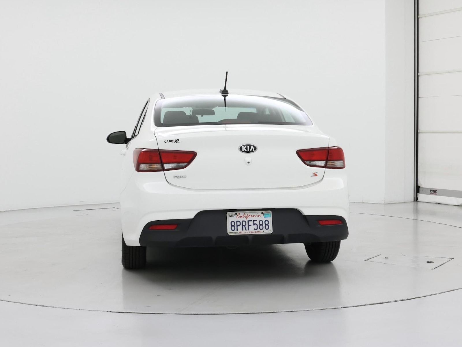 2020 Kia RIO S - Photo 7