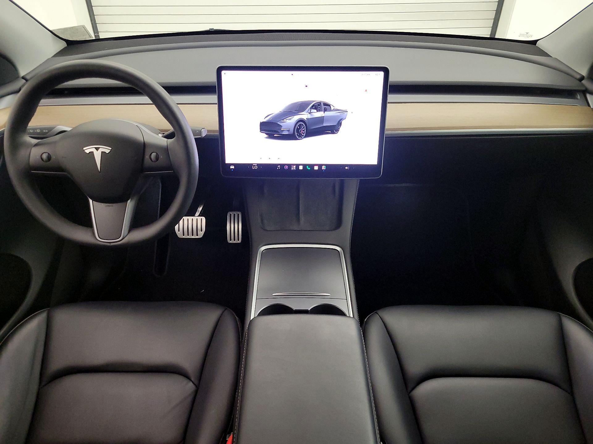 Thumbnail: 2023 Tesla Model Y - 9
