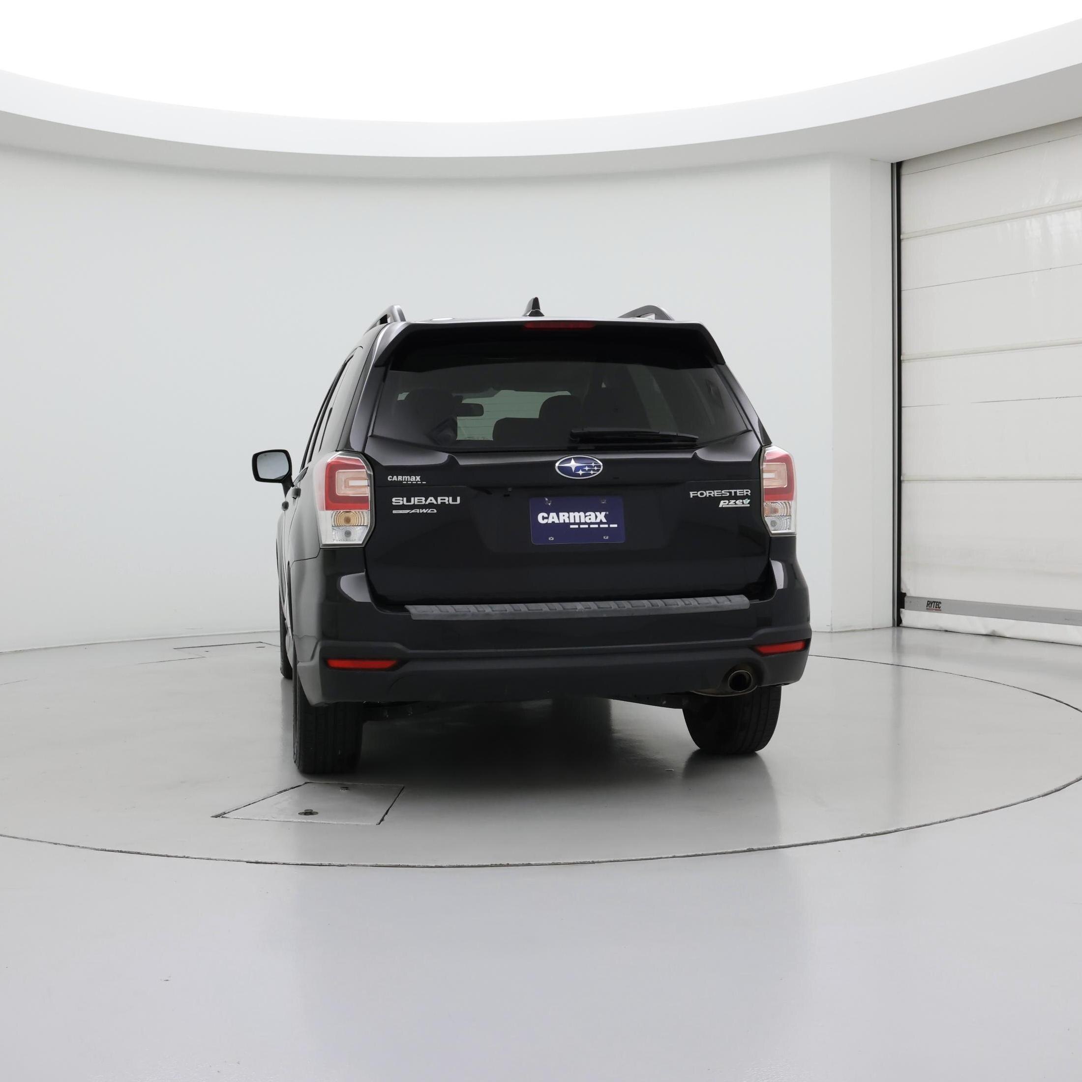Thumbnail: 2017 Subaru Forester - 6