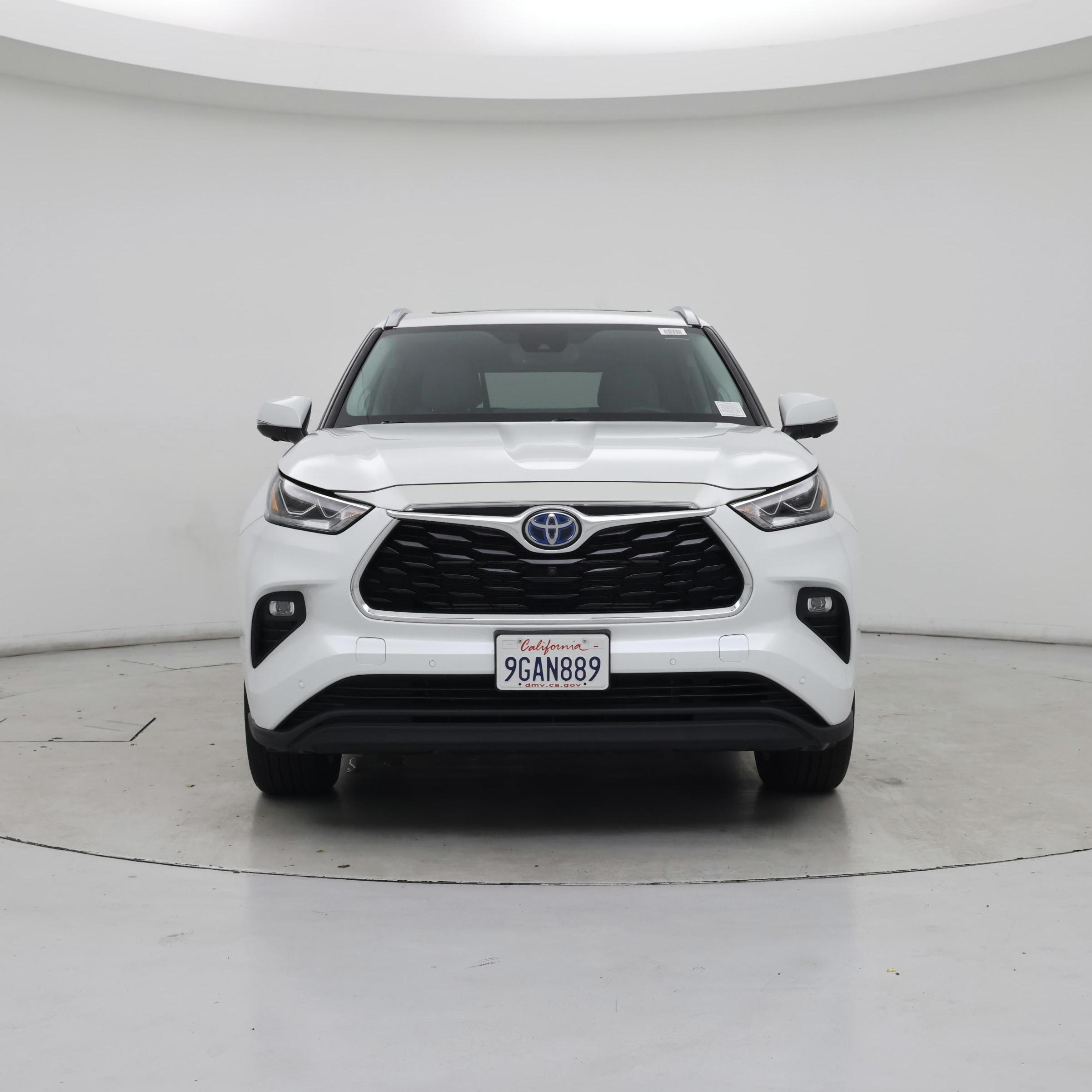 Thumbnail: 2023 Toyota Highlander - 5