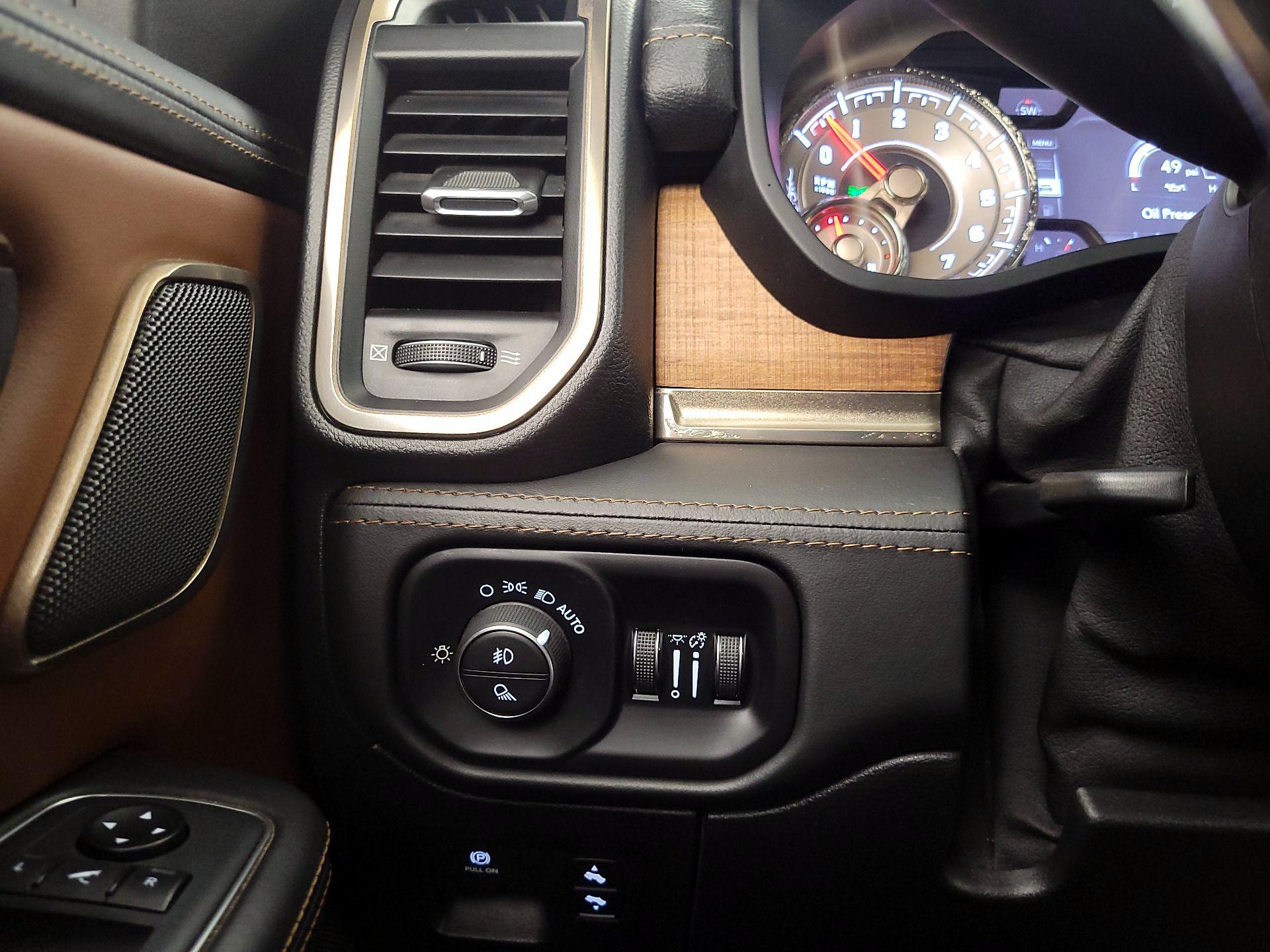 Thumbnail: 2019 RAM 1500 - 13