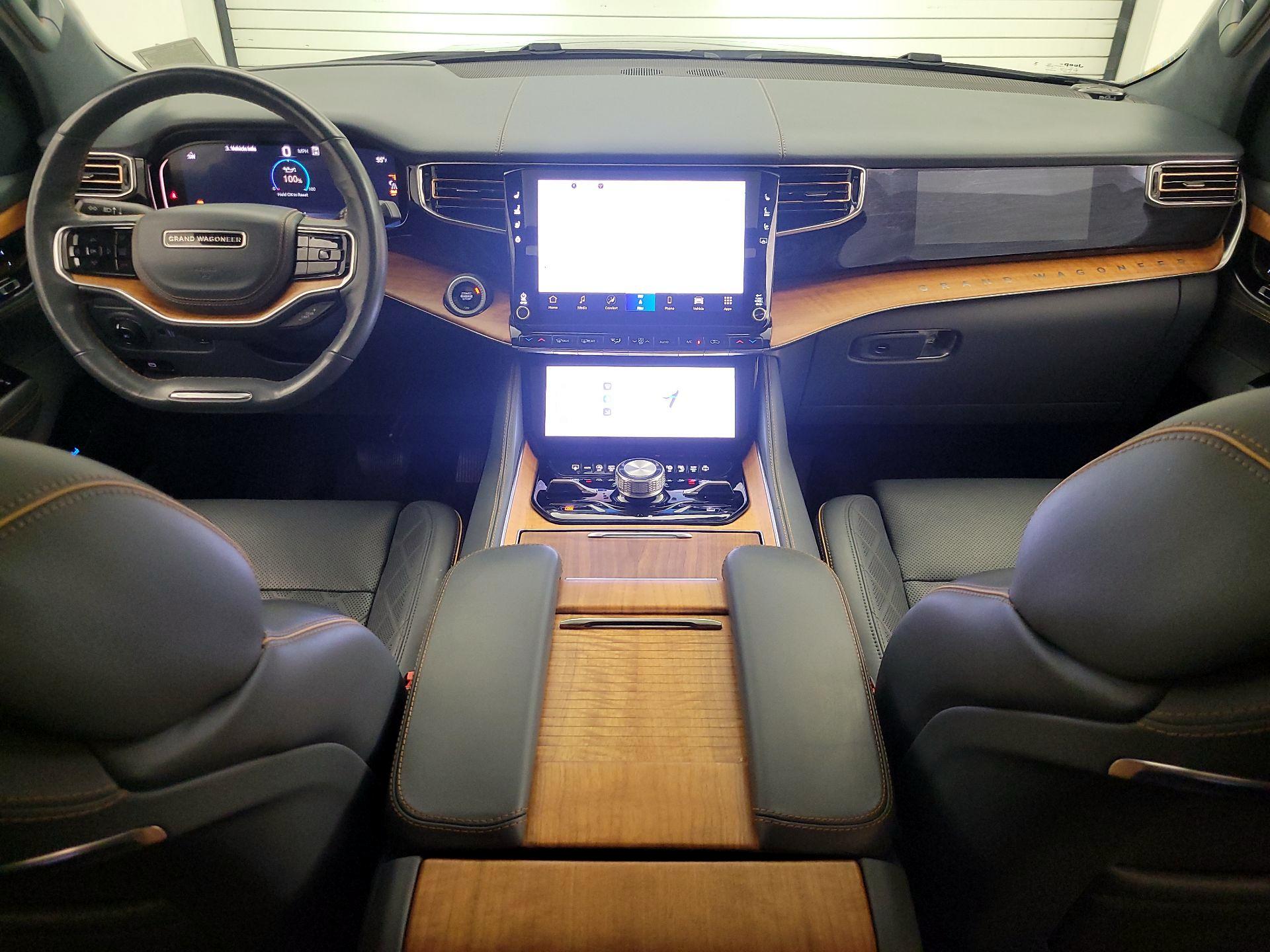 Thumbnail: 2024 Jeep Grand Wagoneer - 9