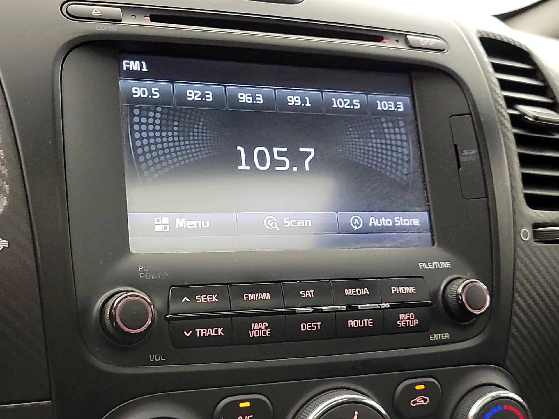 Thumbnail: 2016 Kia Forte - 16