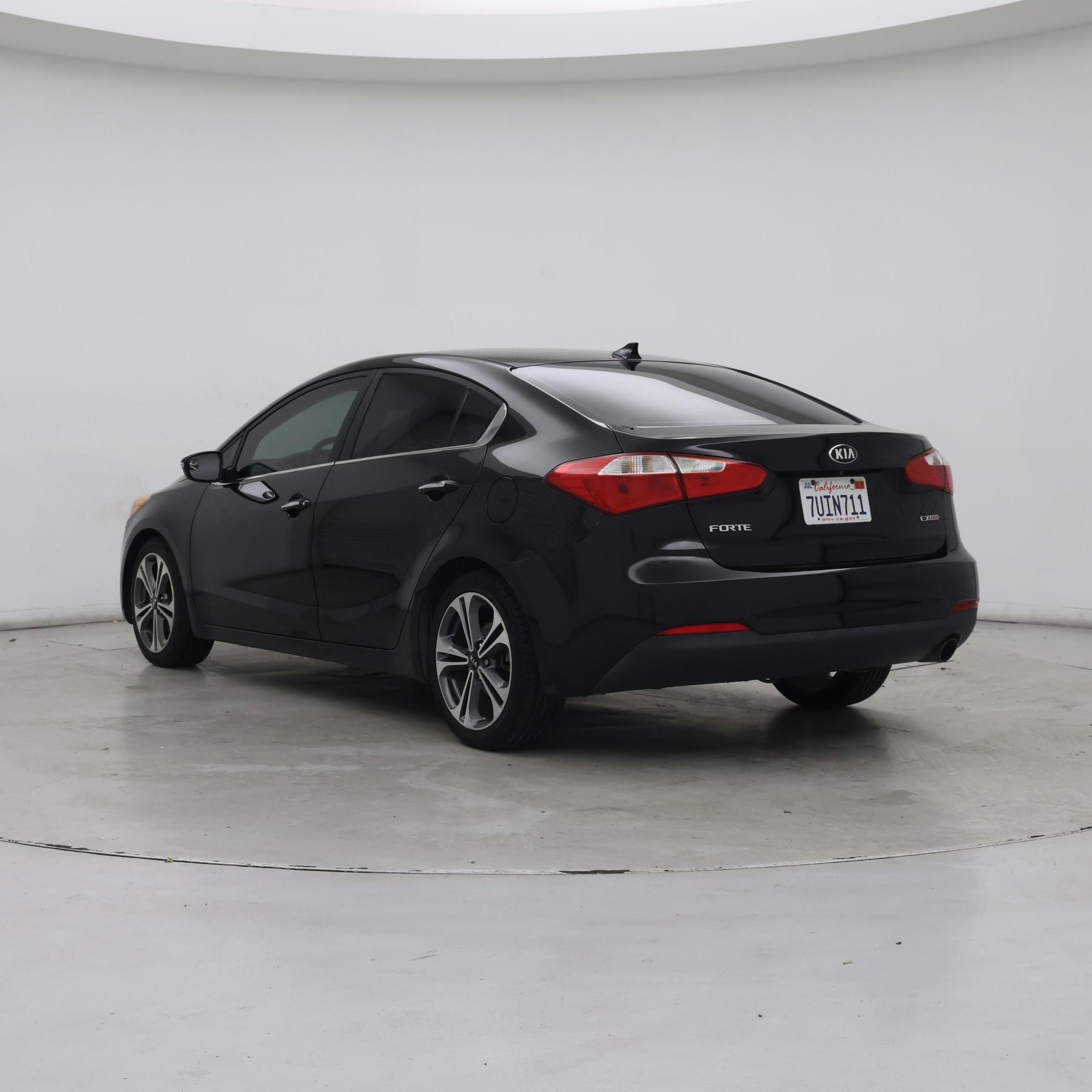 Thumbnail: 2016 Kia Forte - 2
