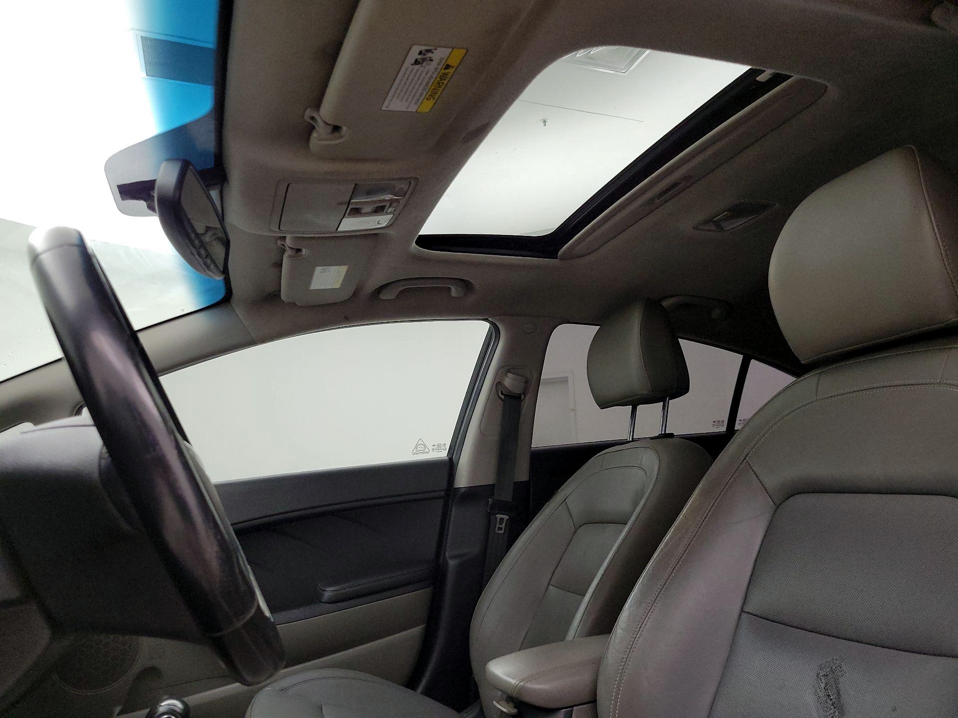 Thumbnail: 2016 Kia Forte - 20