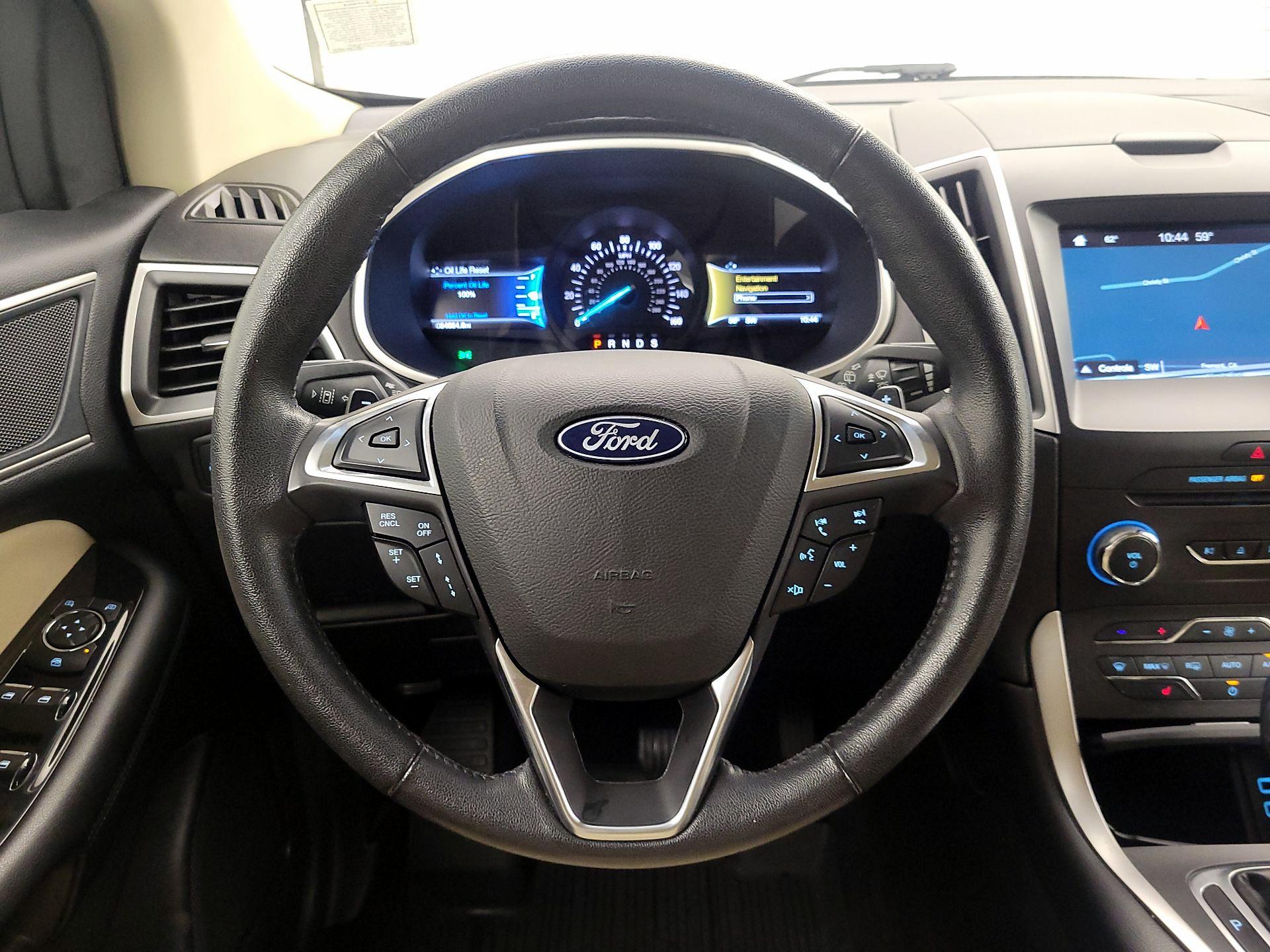 Thumbnail: 2018 Ford Edge - 10