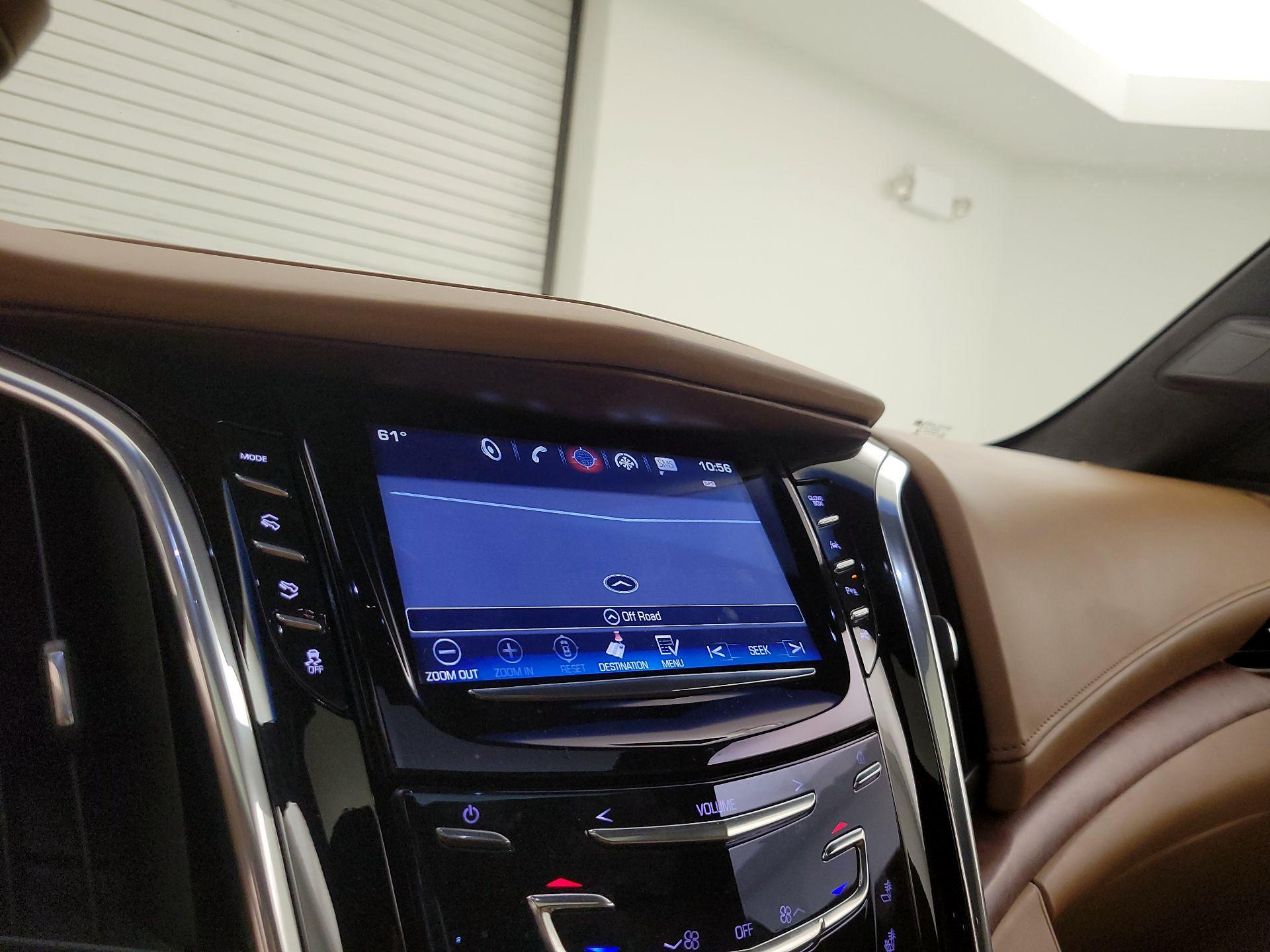 Thumbnail: 2017 Cadillac Escalade - 14