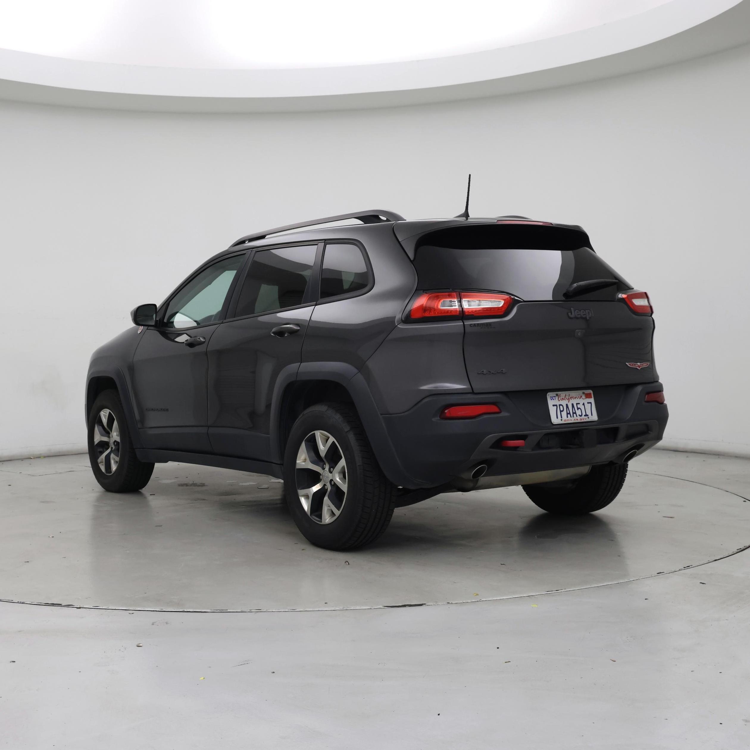 Thumbnail: 2016 Jeep Cherokee - 2