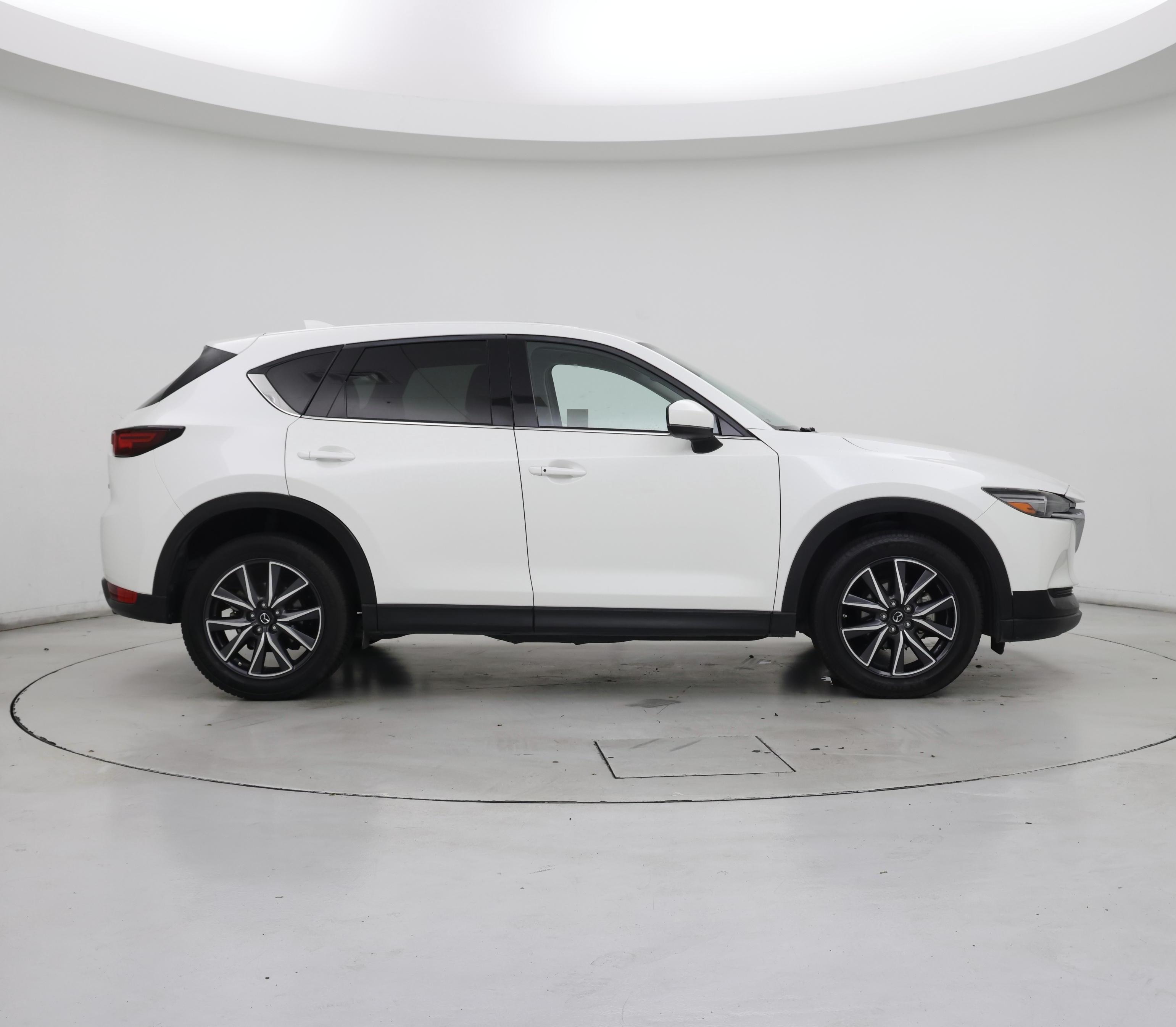 Thumbnail: 2017 Mazda CX-5 - 7