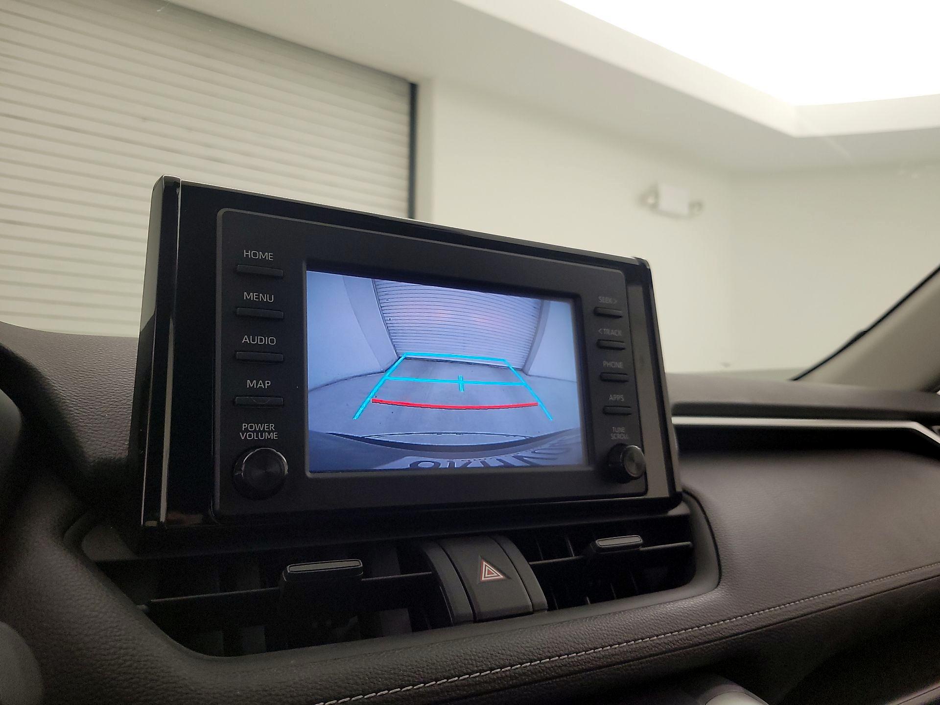 Thumbnail: 2019 Toyota RAV4 - 14