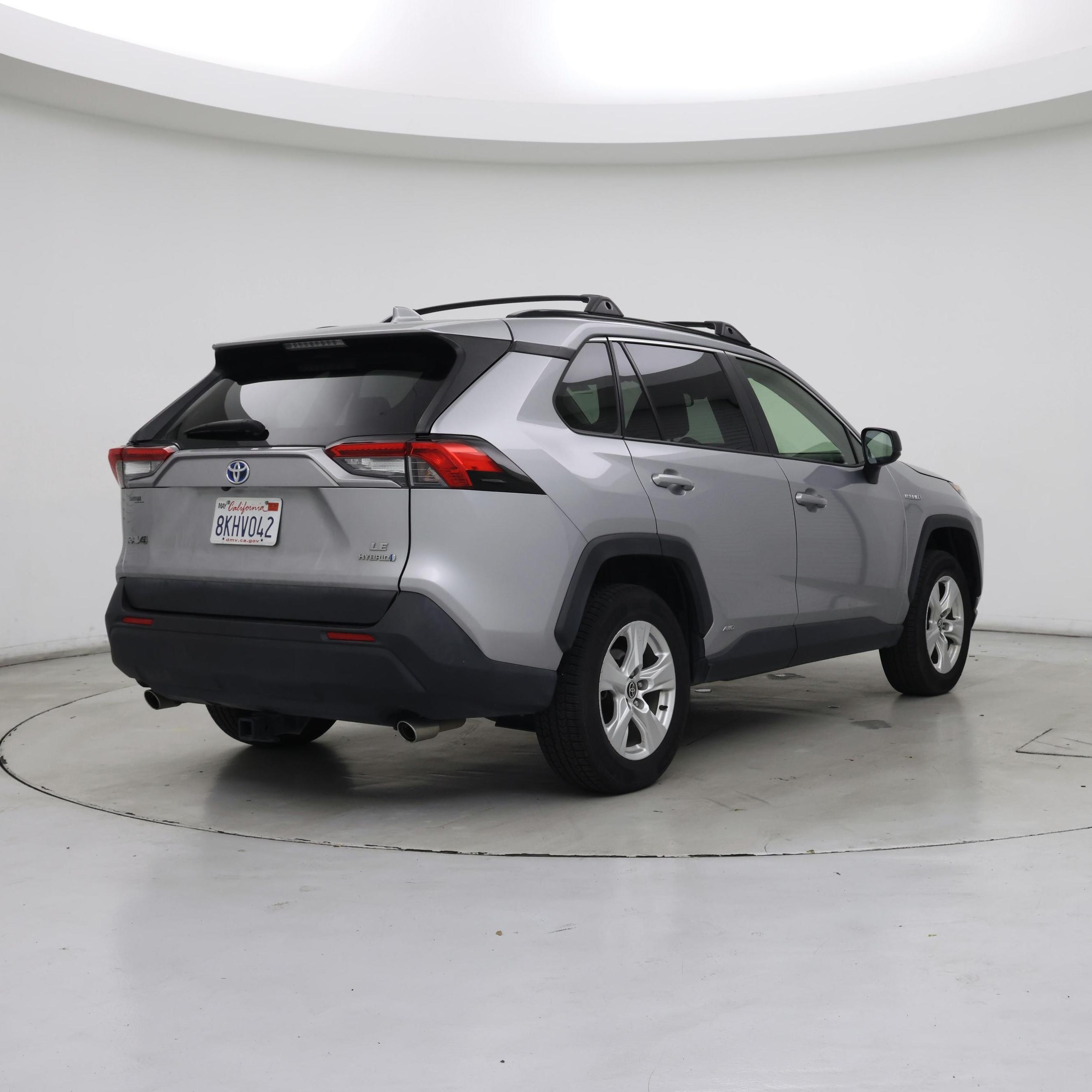 Thumbnail: 2019 Toyota RAV4 - 8