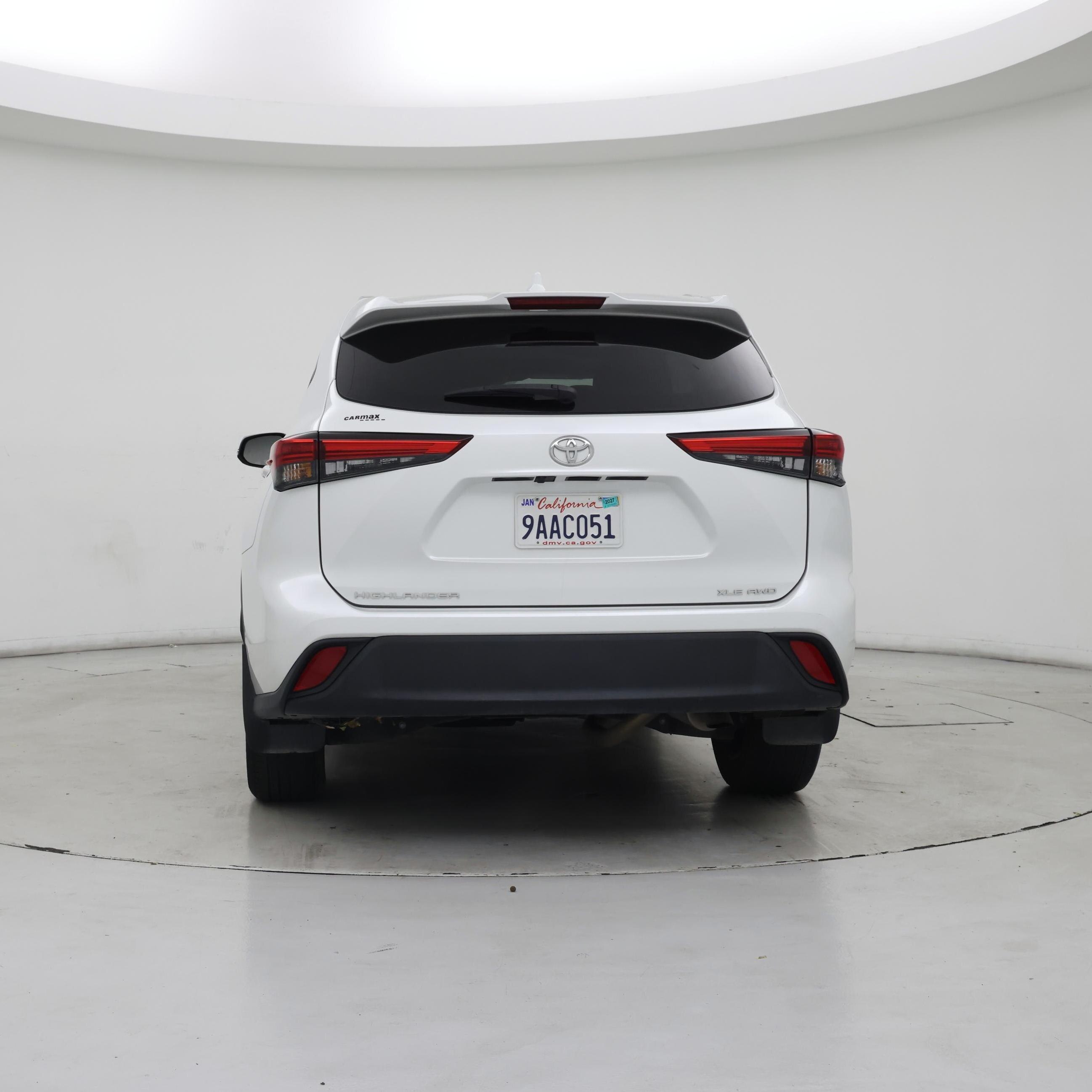 Thumbnail: 2023 Toyota Highlander - 6