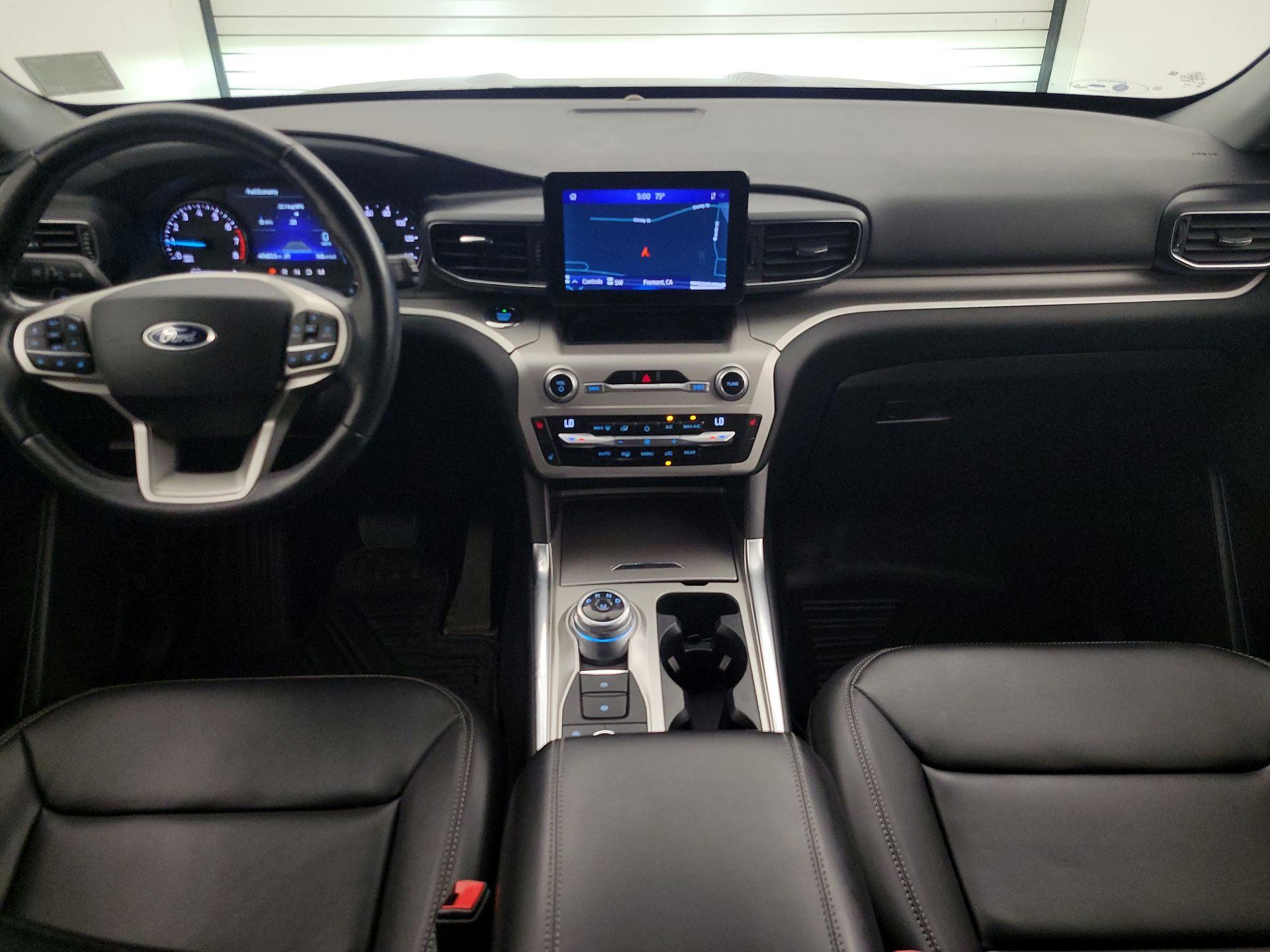 Thumbnail: 2021 Ford Explorer - 9