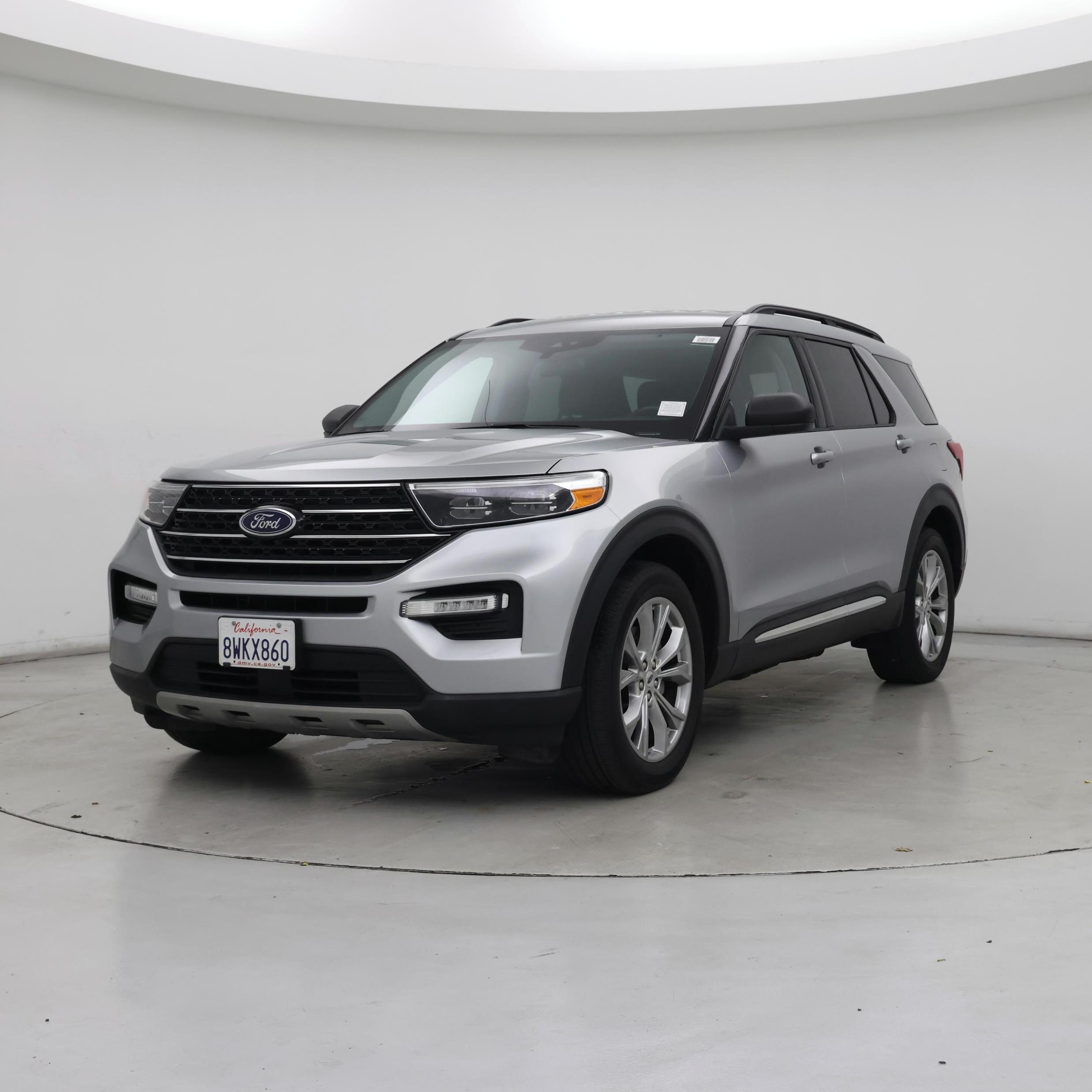 Thumbnail: 2021 Ford Explorer - 4