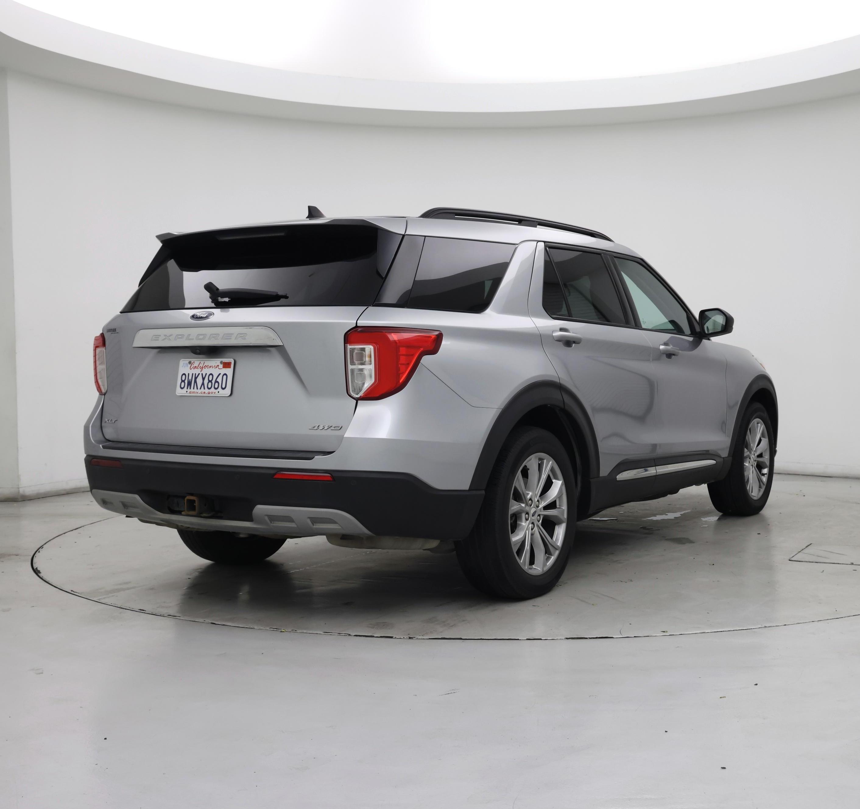 Thumbnail: 2021 Ford Explorer - 8