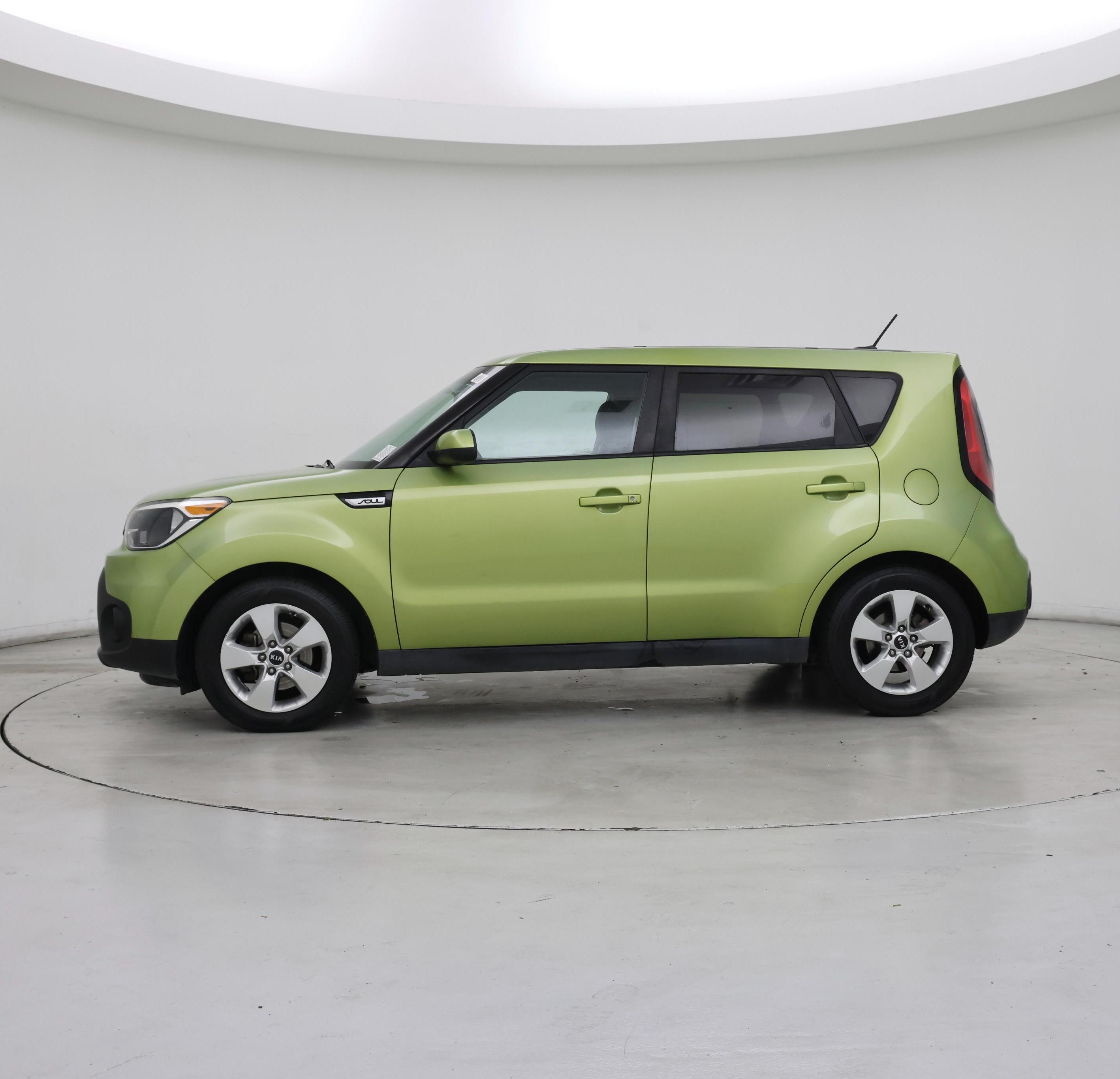 Thumbnail: 2017 Kia Soul - 3