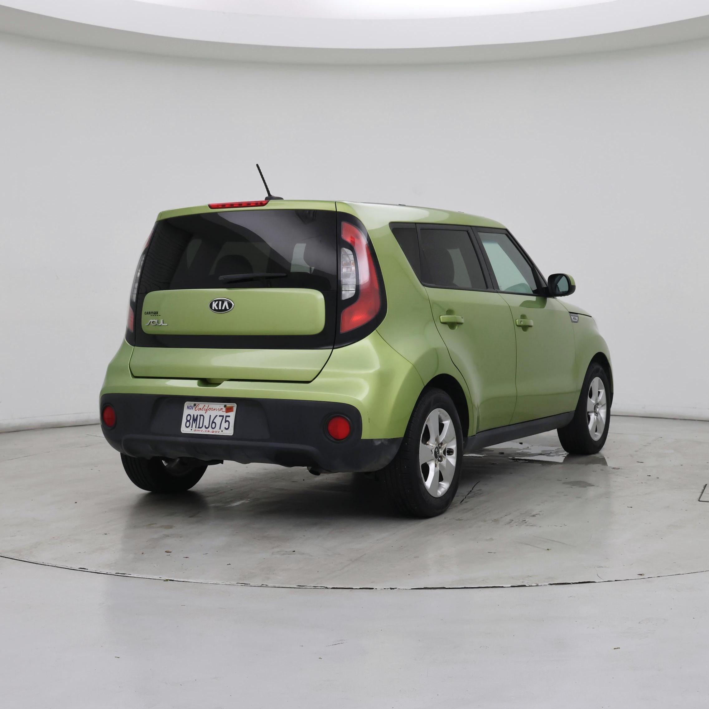 Thumbnail: 2017 Kia Soul - 8