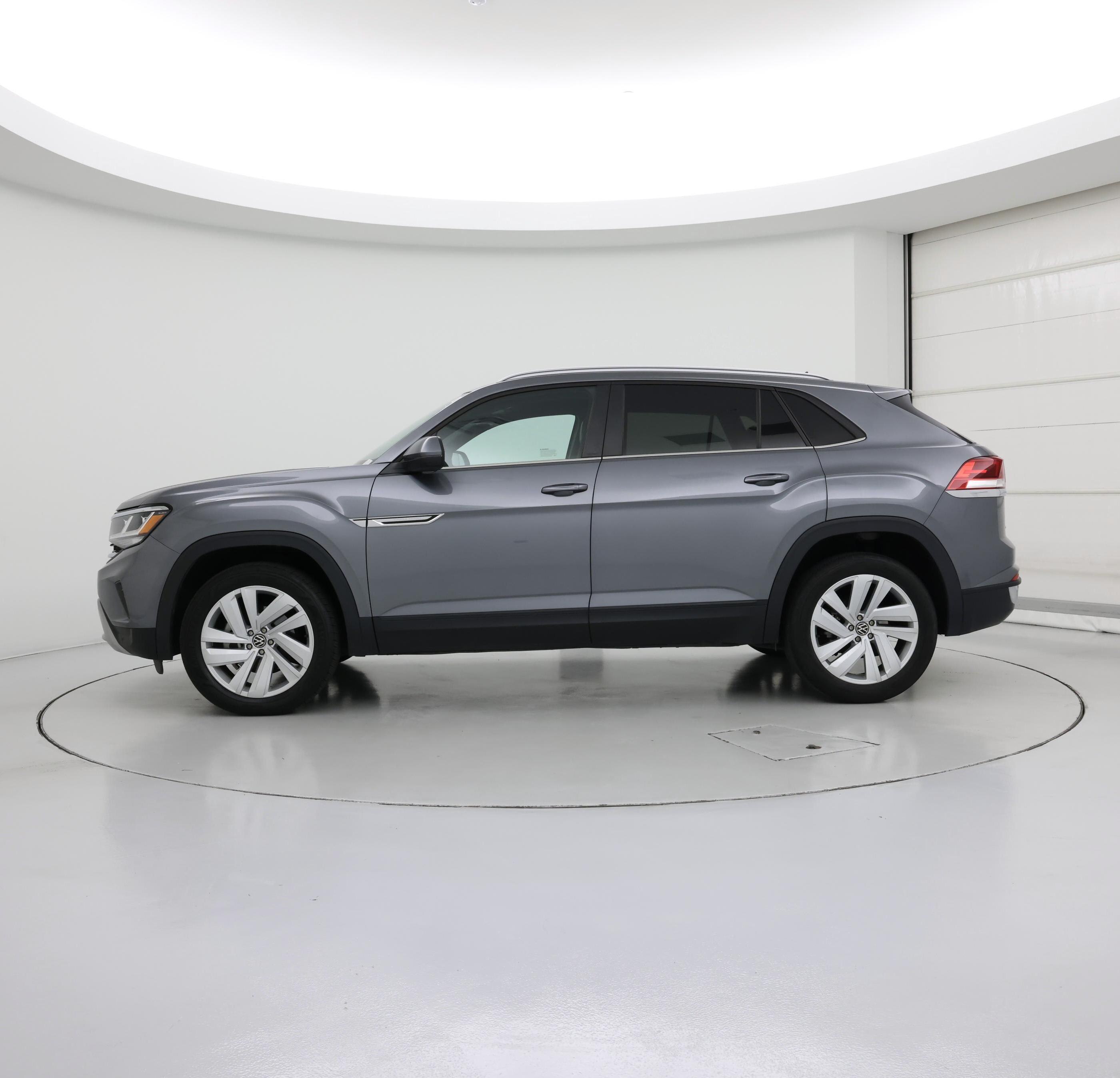 Thumbnail: 2022 Volkswagen Atlas - 3