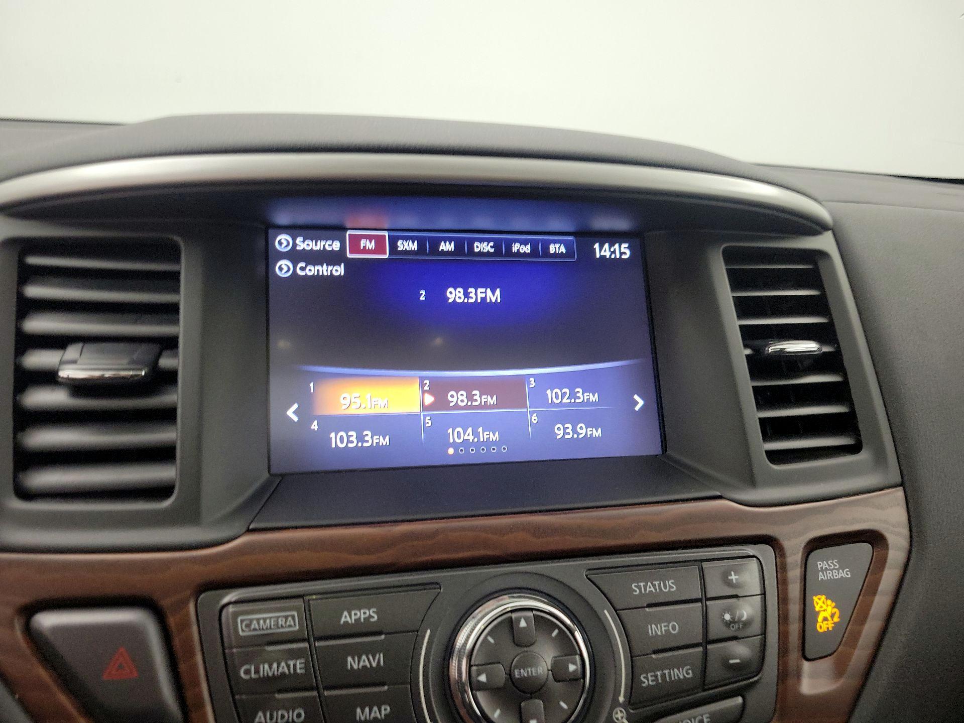 Thumbnail: 2017 Nissan Pathfinder - 16