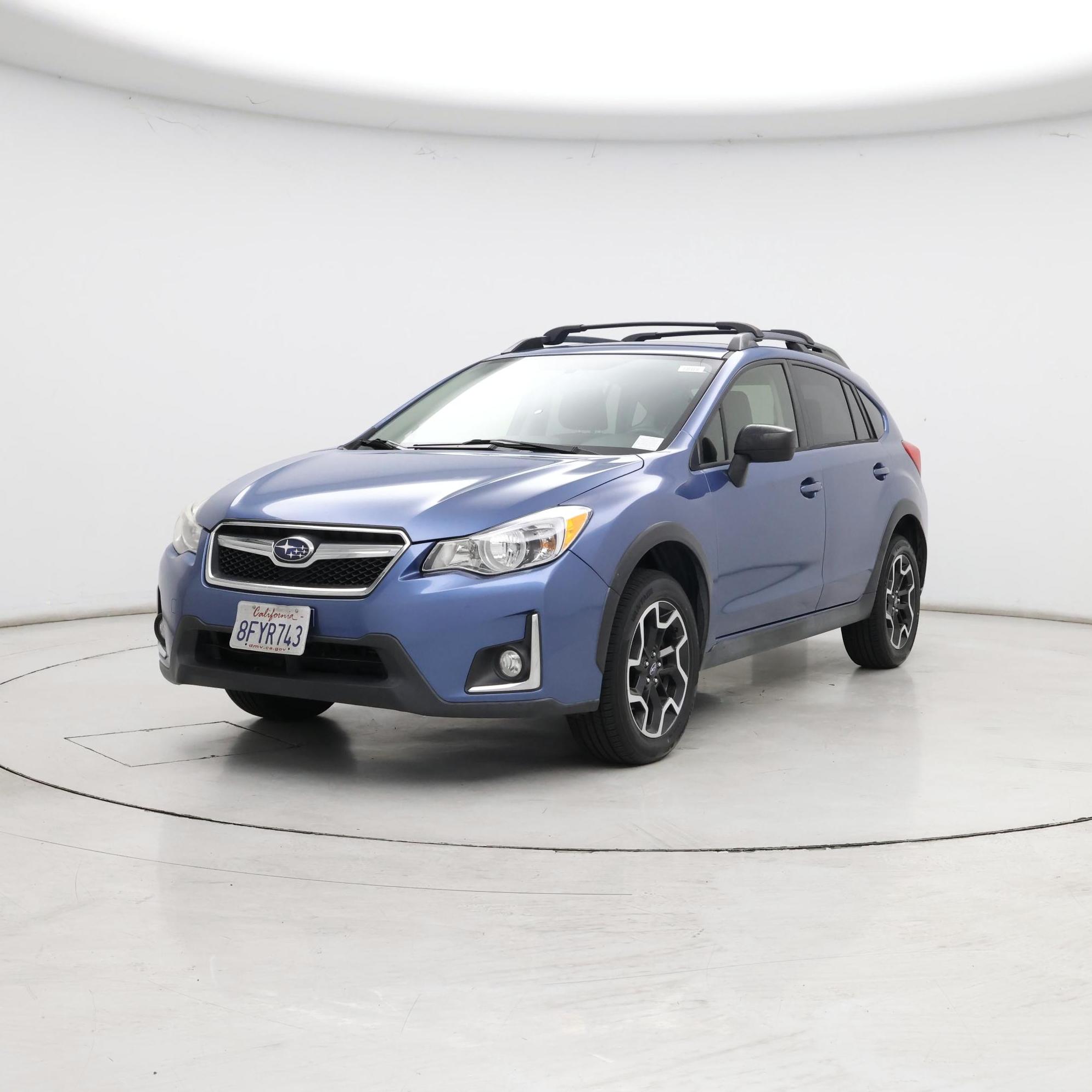 Thumbnail: 2017 Subaru Crosstrek - 4