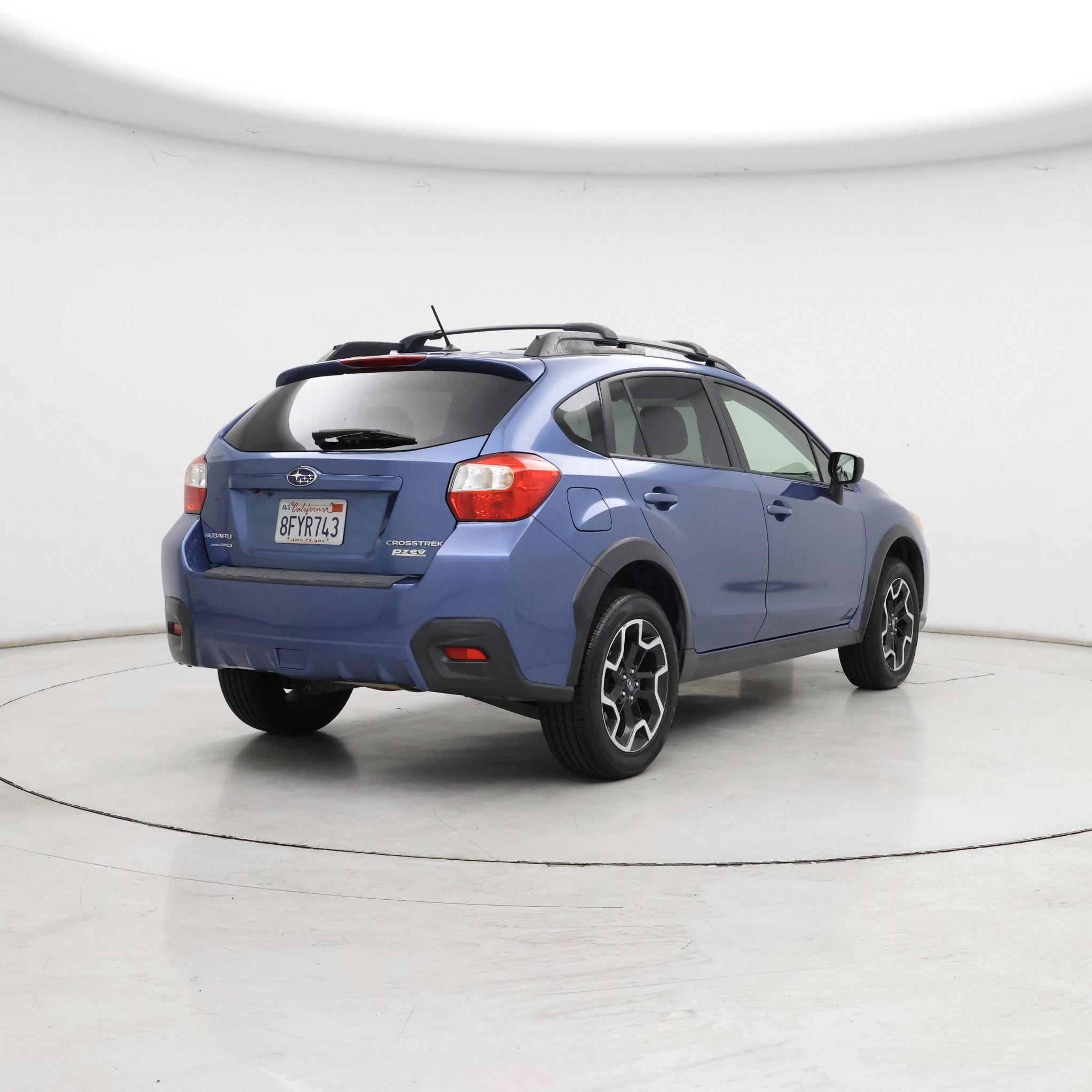 Thumbnail: 2017 Subaru Crosstrek - 8