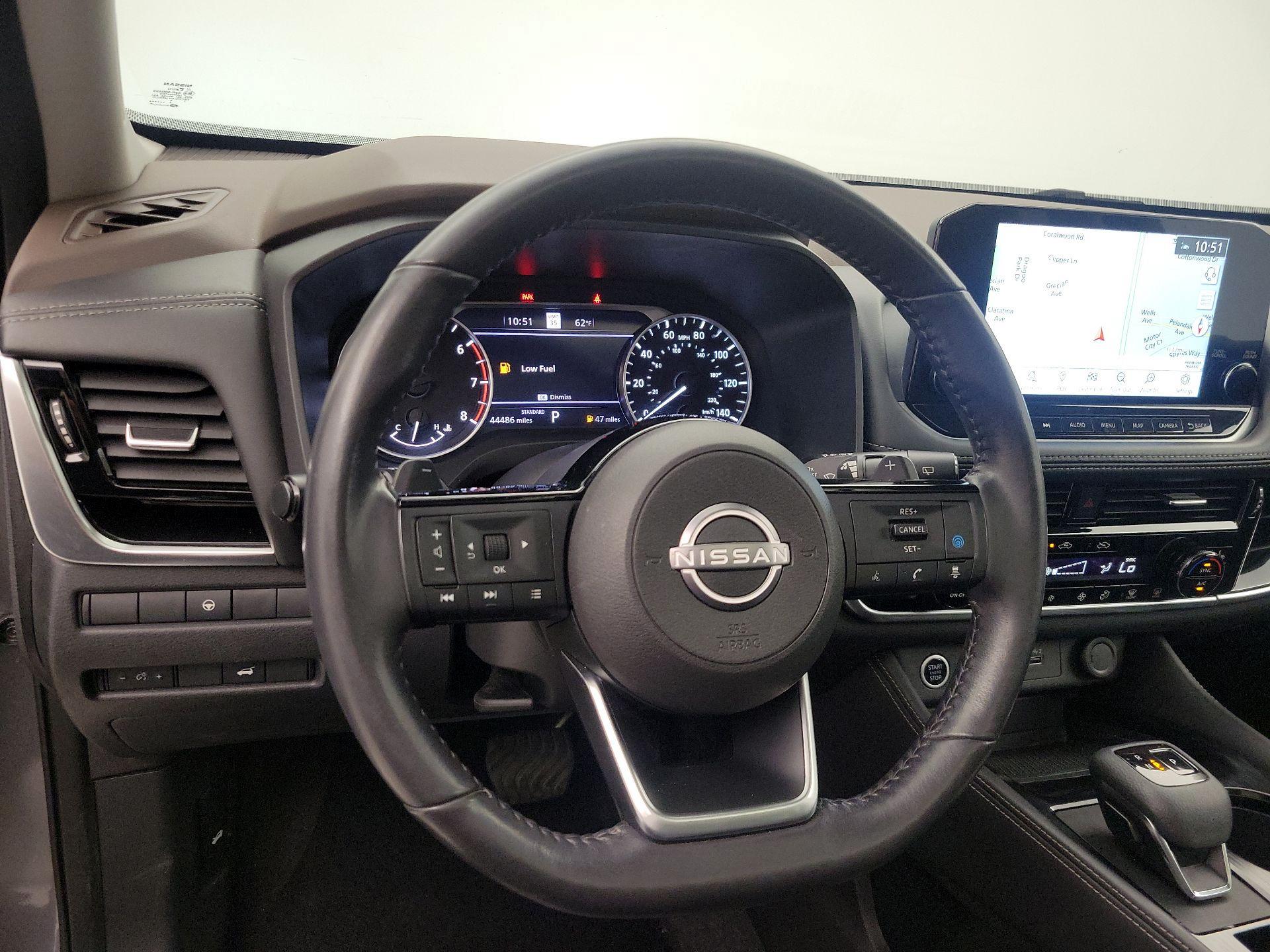 Thumbnail: 2022 Nissan Rogue - 10