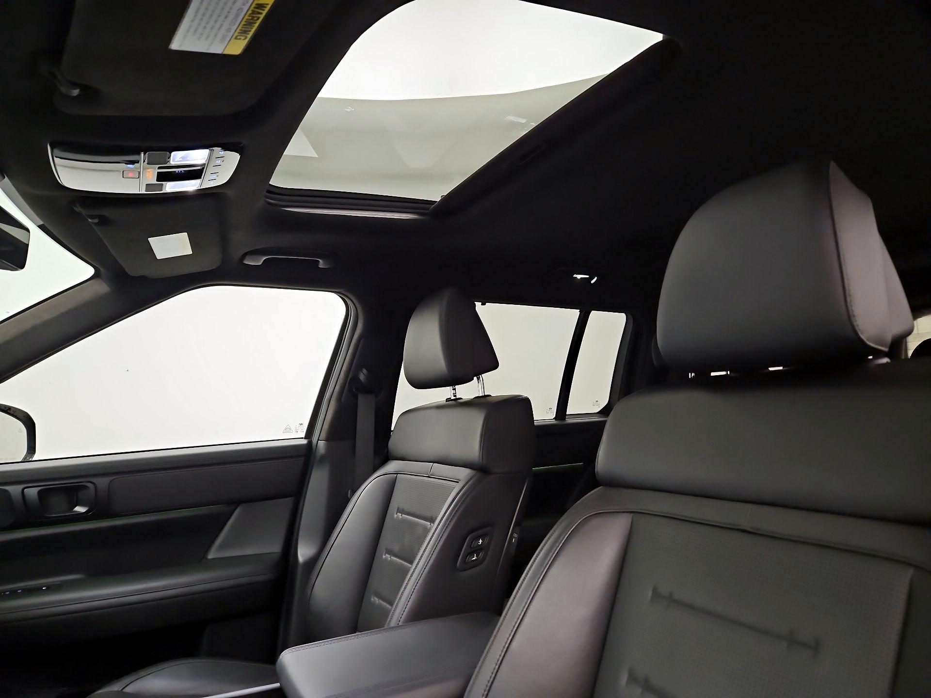 Thumbnail: 2025 Hyundai Santa Fe - 20
