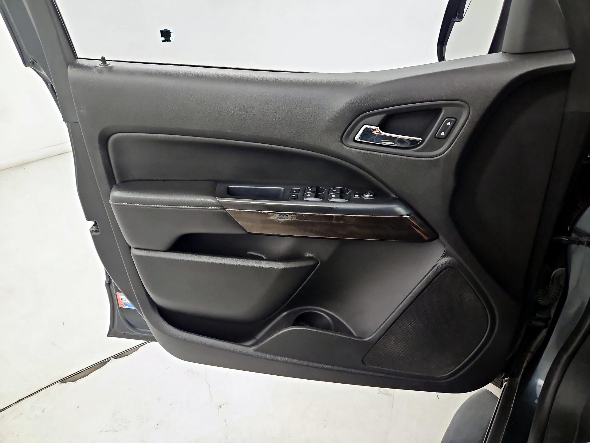 Thumbnail: 2017 GMC Canyon - 12