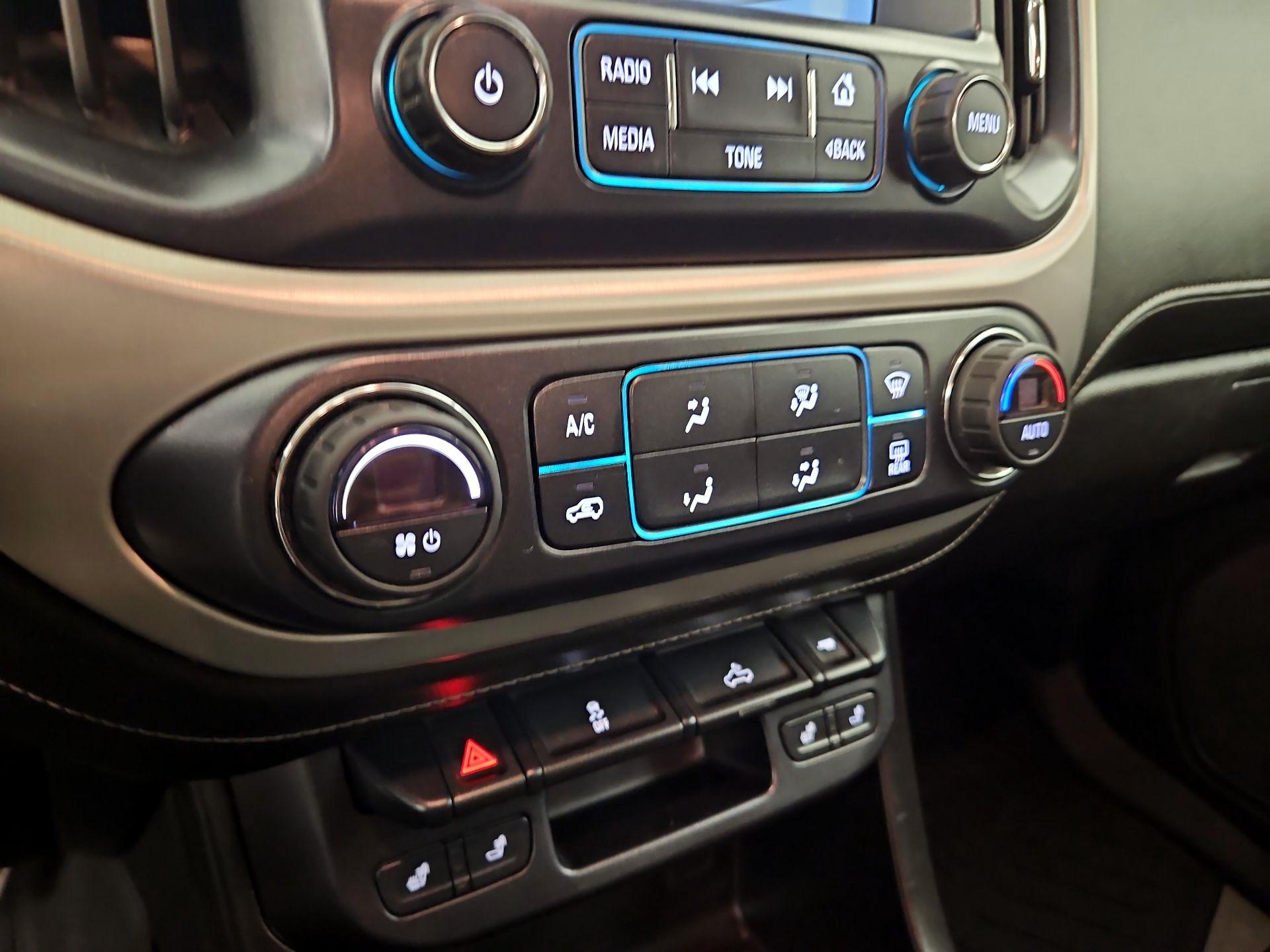 Thumbnail: 2017 GMC Canyon - 17