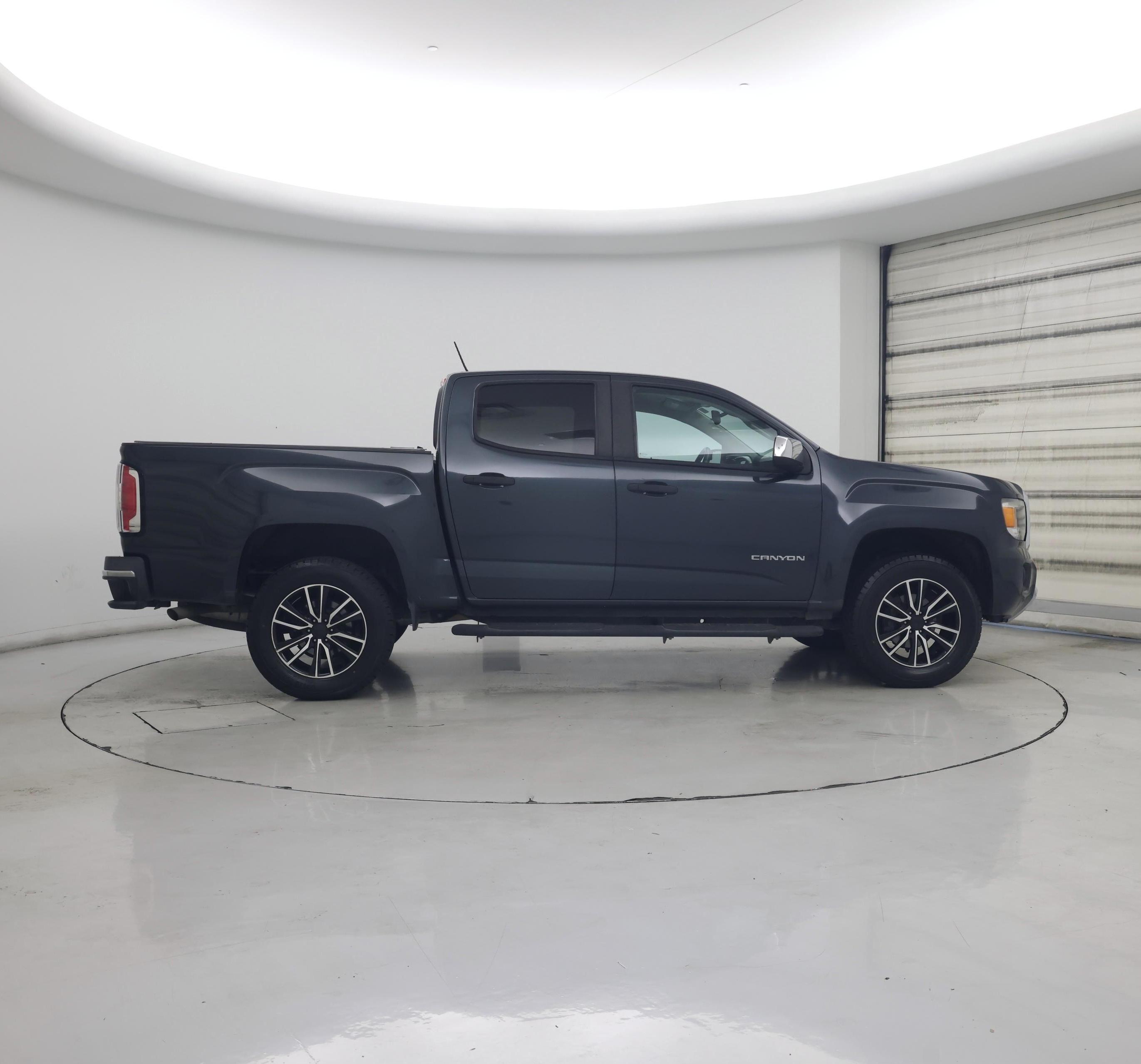 Thumbnail: 2017 GMC Canyon - 7