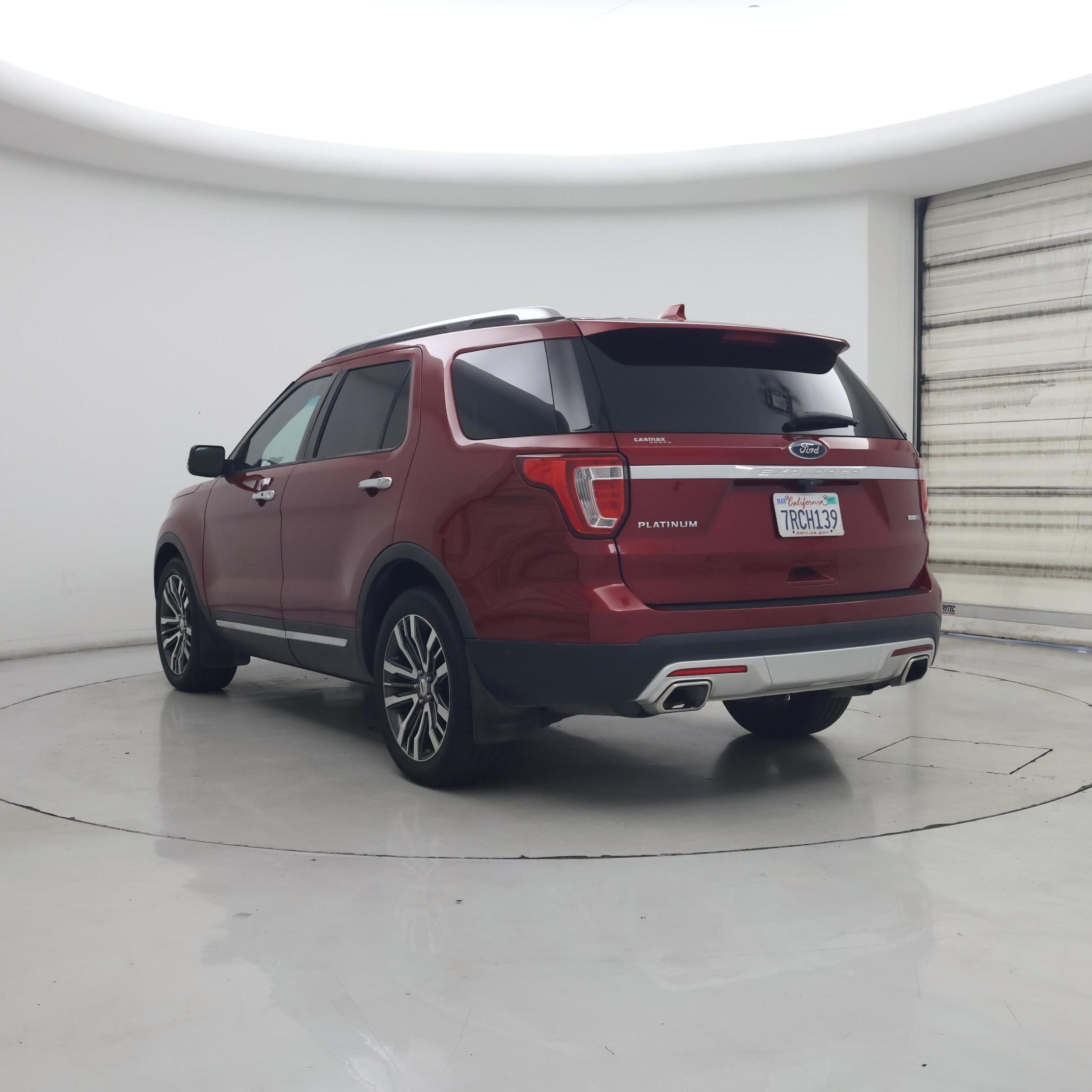 Thumbnail: 2016 Ford Explorer - 2